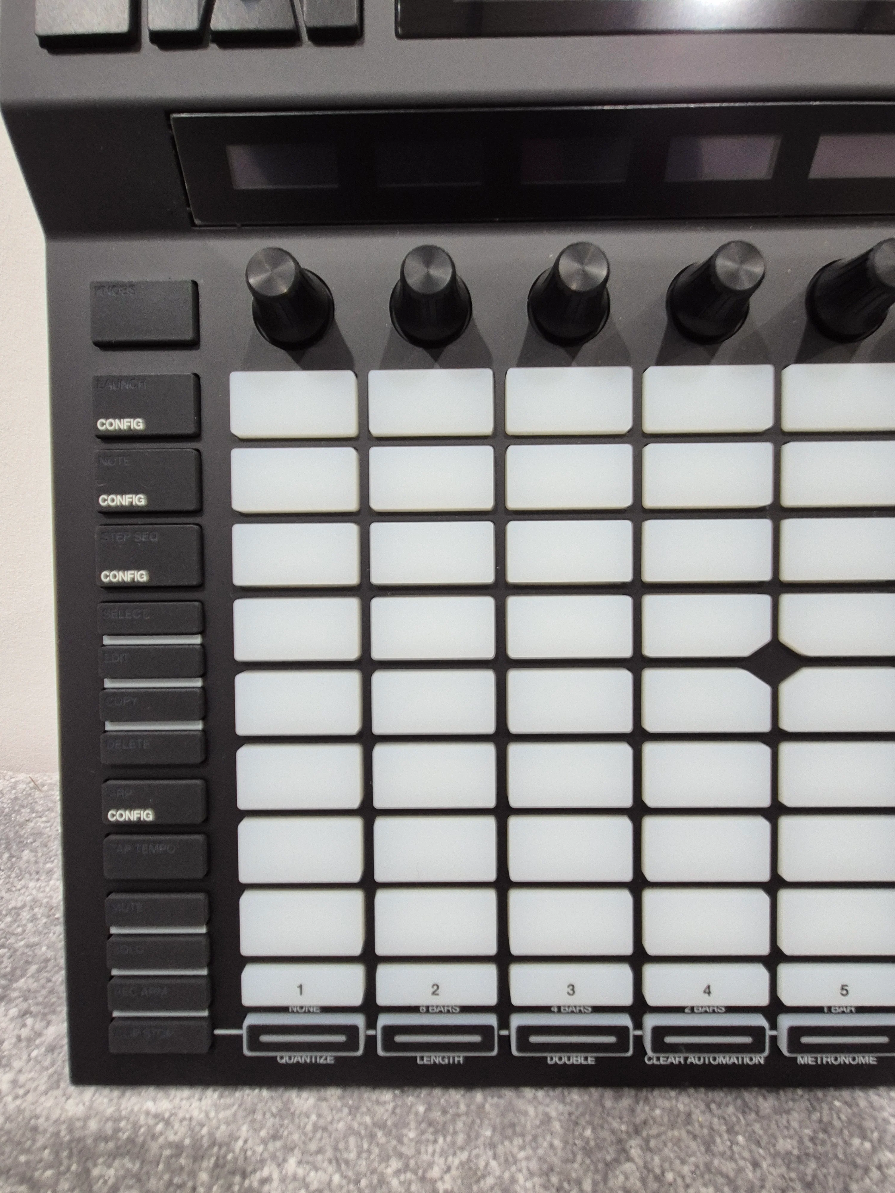 Akai Professional Force - Standalone Music Production and DJ Performance System RRP £899 - Image 3