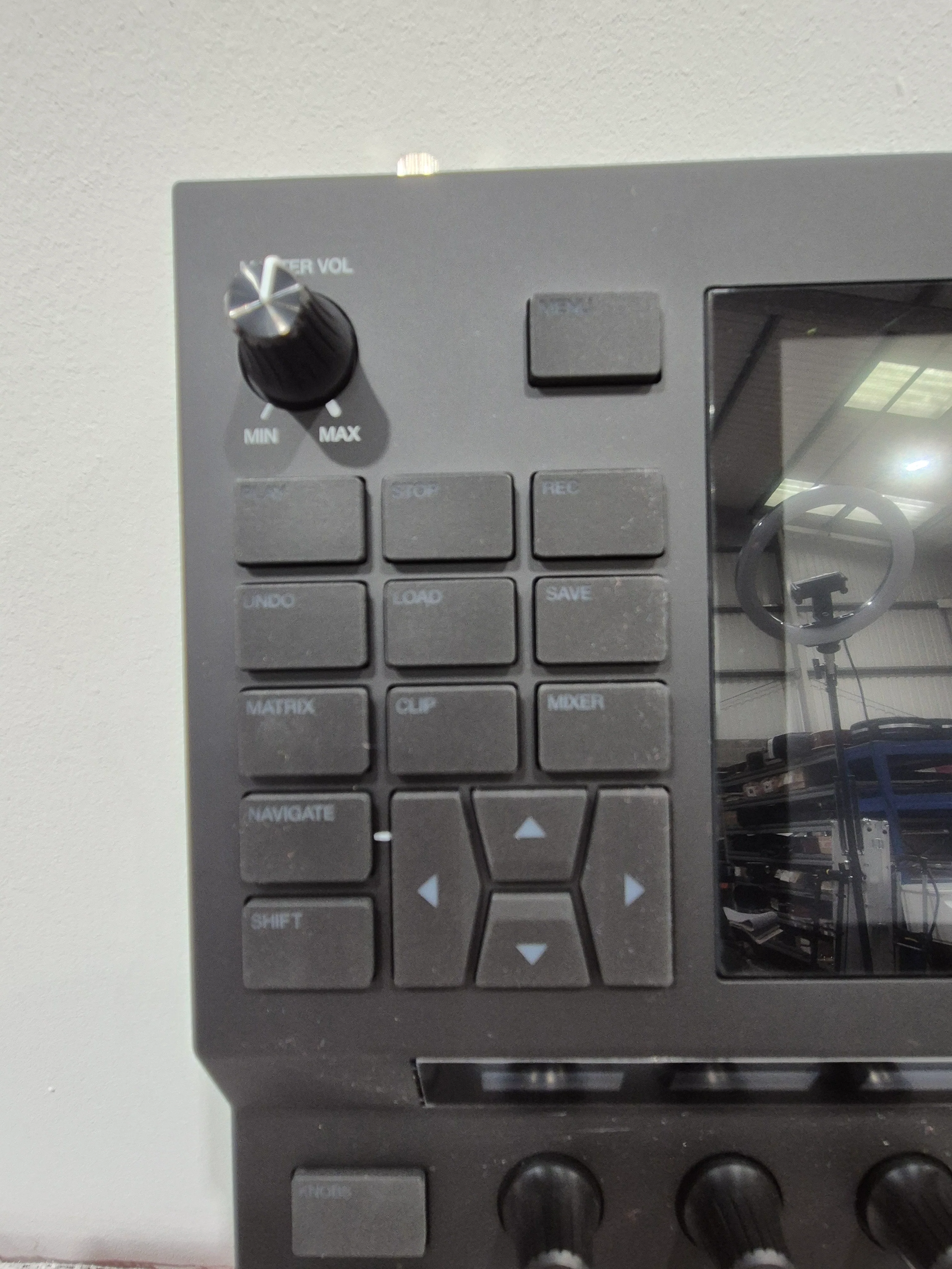 Akai Professional Force - Standalone Music Production and DJ Performance System RRP £899 - Image 6