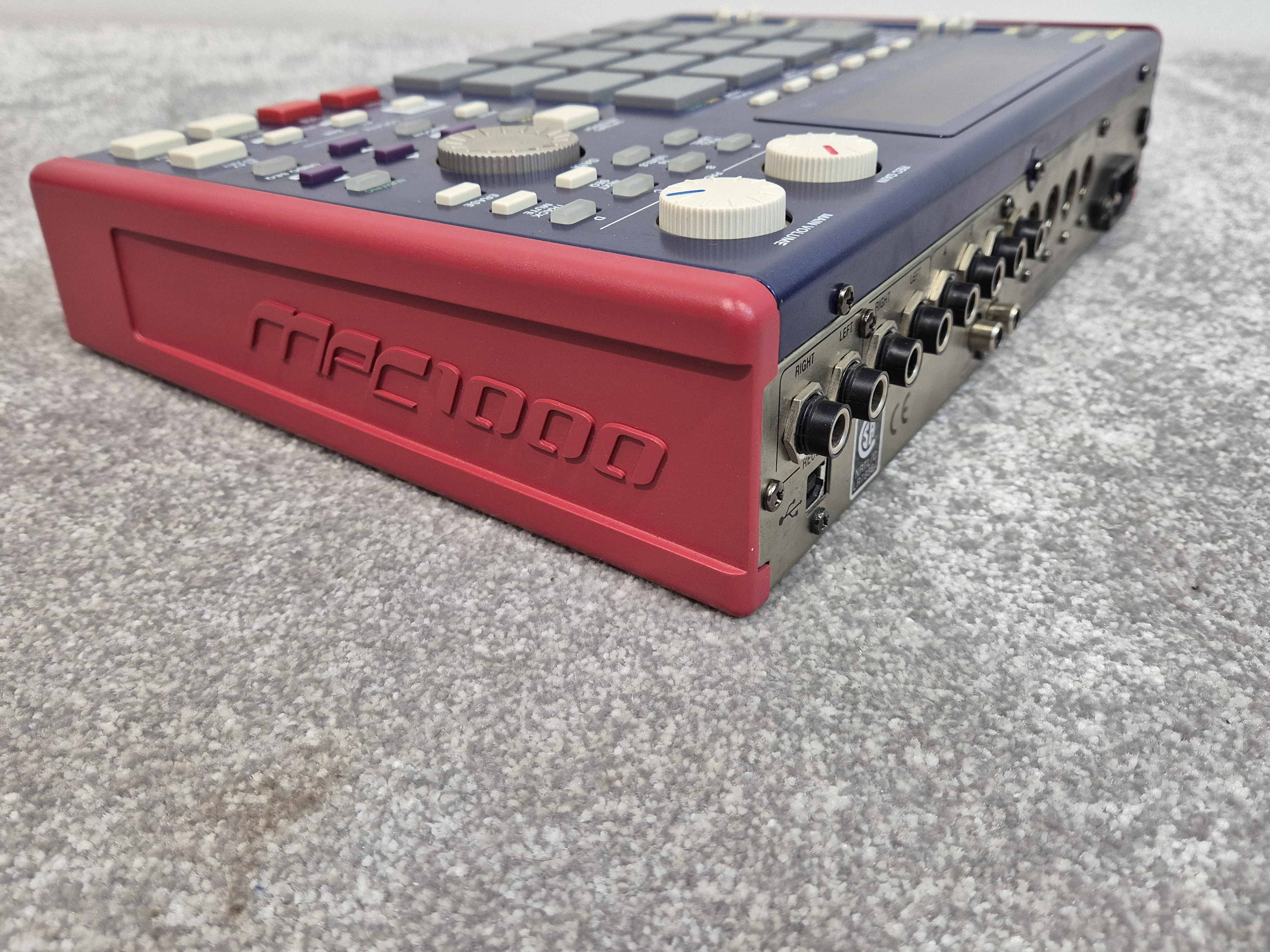 Akai Professional MPC 1000 - Digital Drum Machine and Sampler w/ Original Box - Image 7