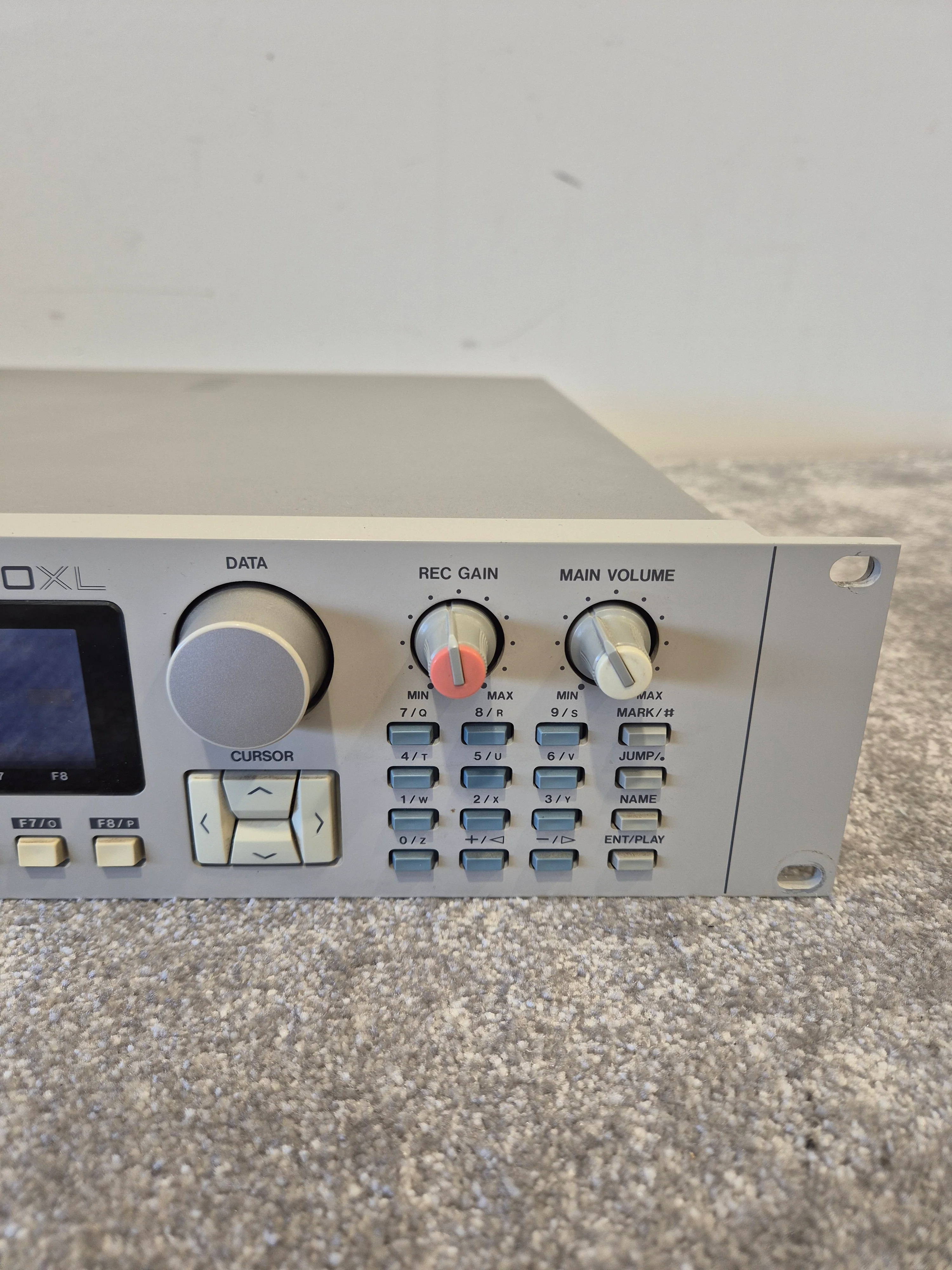 Akai S3000XL - Professional Sampler - Spares or Repair - Image 4