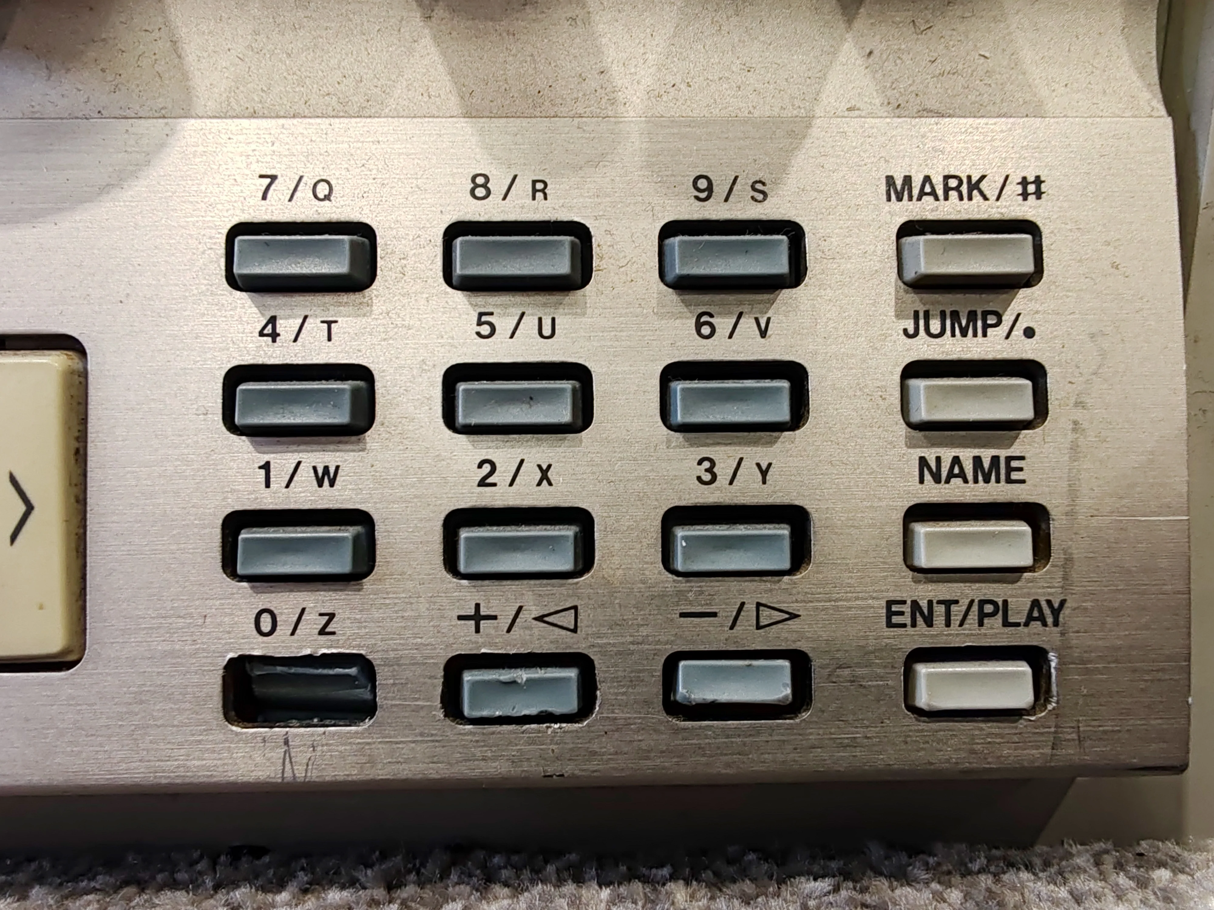 Akai S3200 Sampler - 16-bit/44.1kHz Sampling - Fair (Read Description) - Image 3