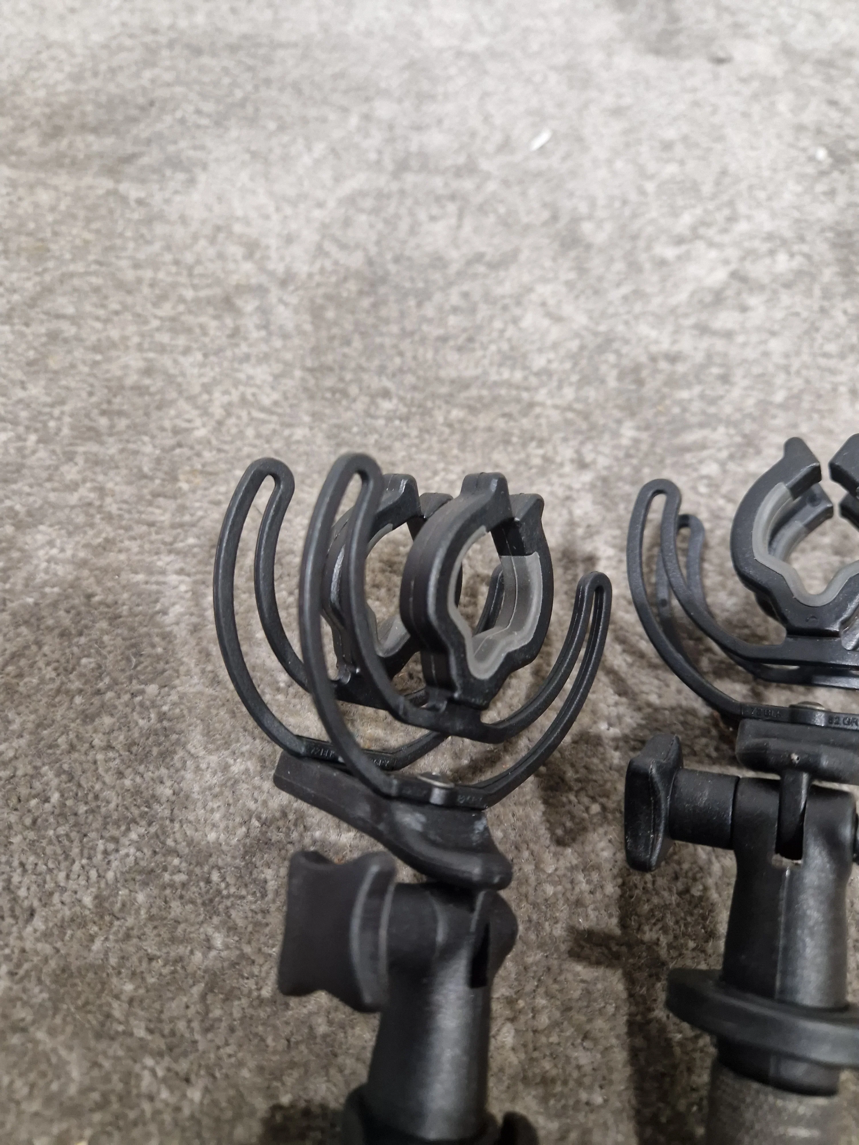 AKG H10 Shock Mount Black Microphone - Vibration Isolation - Excellent - Image 8