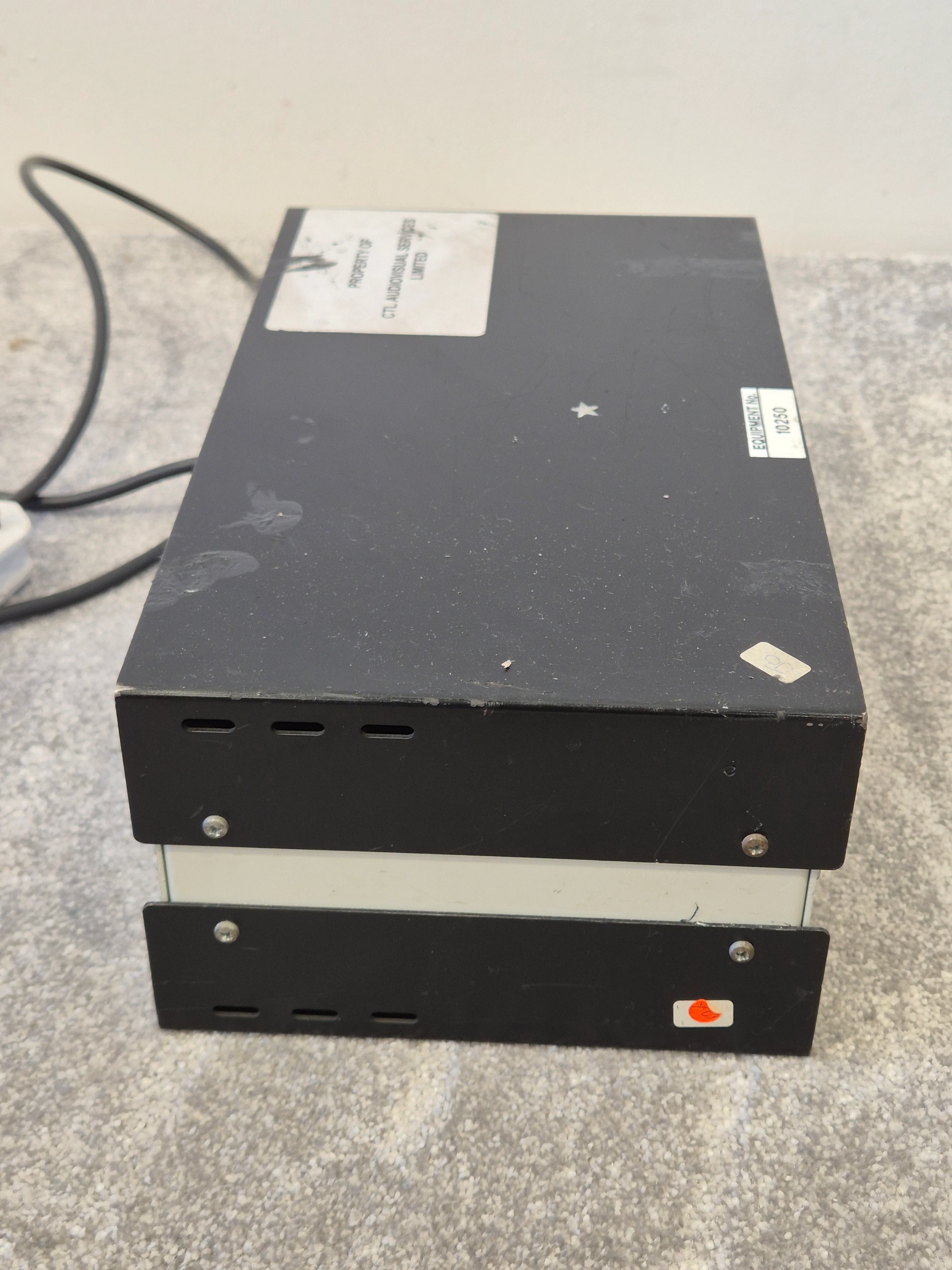 AKG N66E - Phantom Powering Unit - Good - Image 4