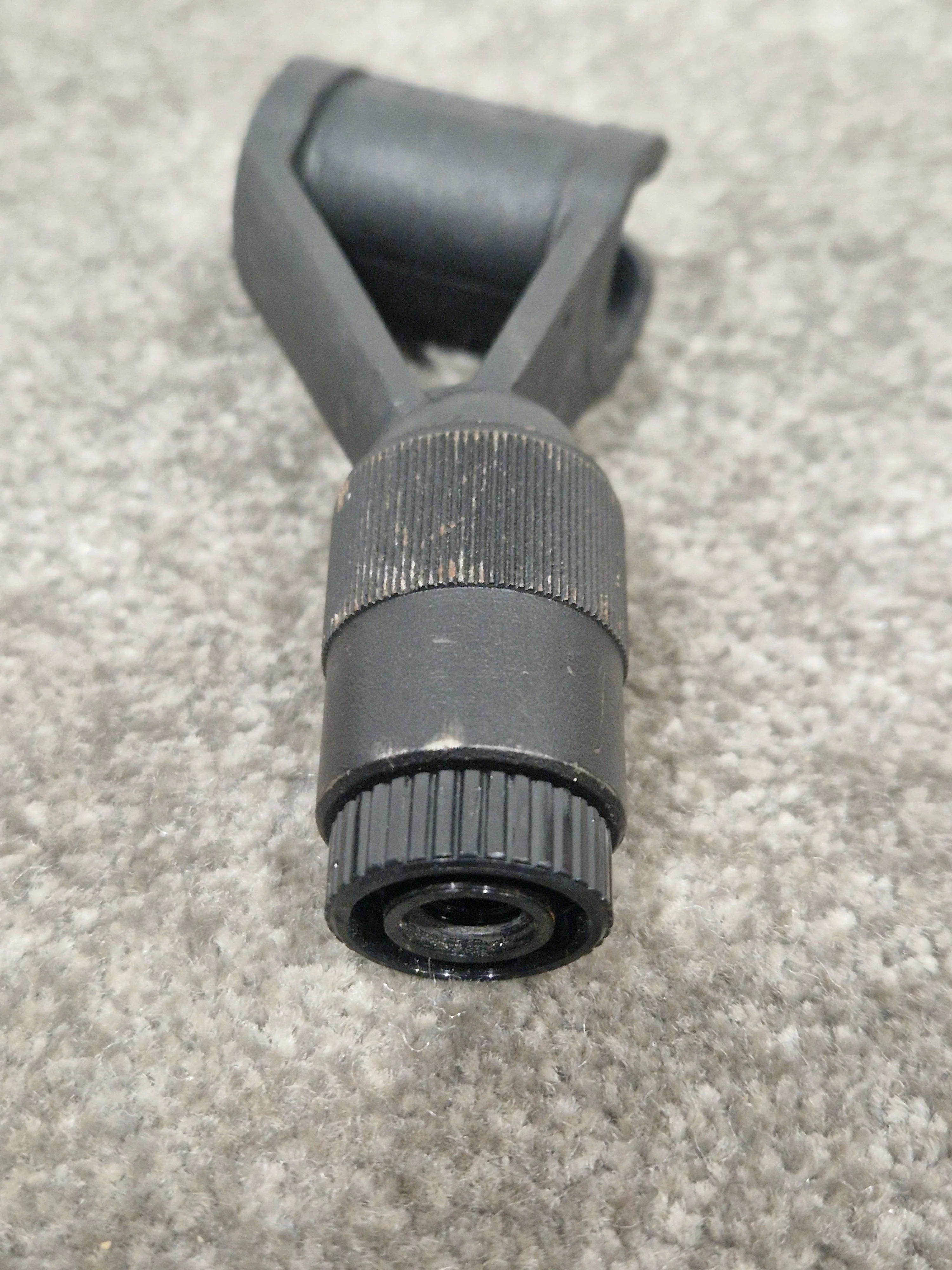 AKG SA30 Mic Holders Set OF 2 - Rugged Construction - Very Good - Image 2