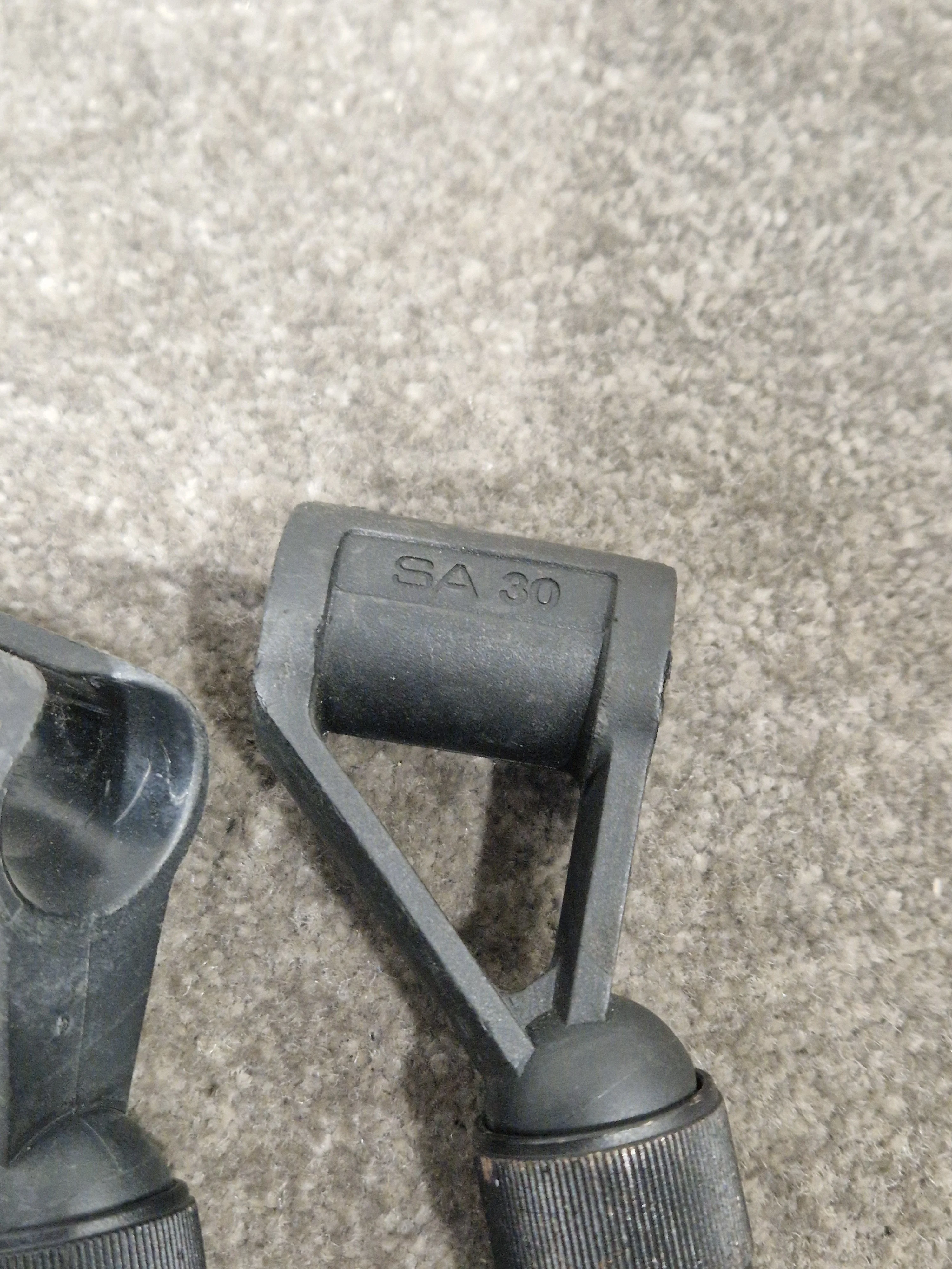 AKG SA30 Mic Holders Set OF 2 - Rugged Construction - Very Good - Image 5