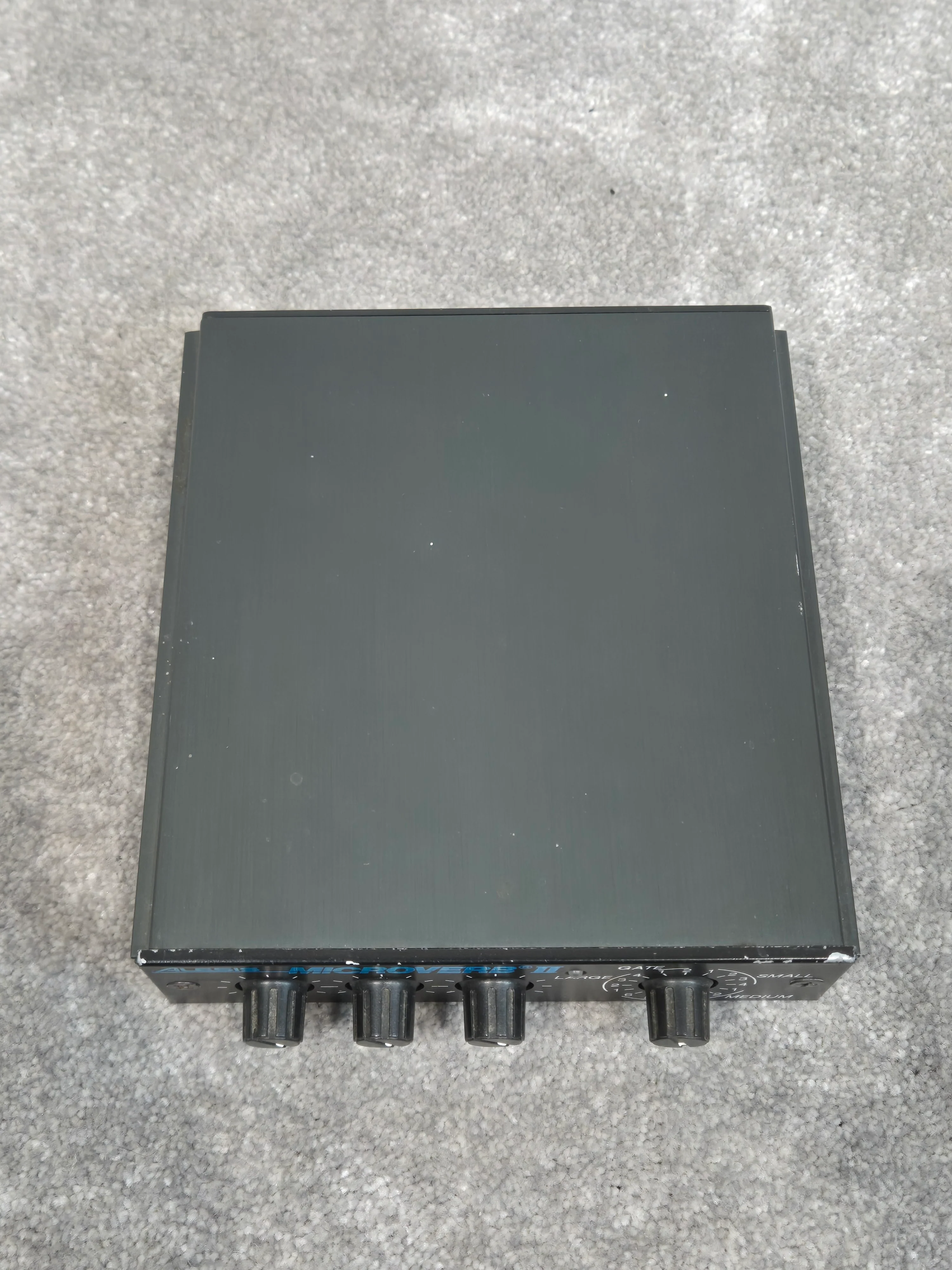 Alesis MicroVerb 2 - Compact Digital Reverb Unit - Image 7