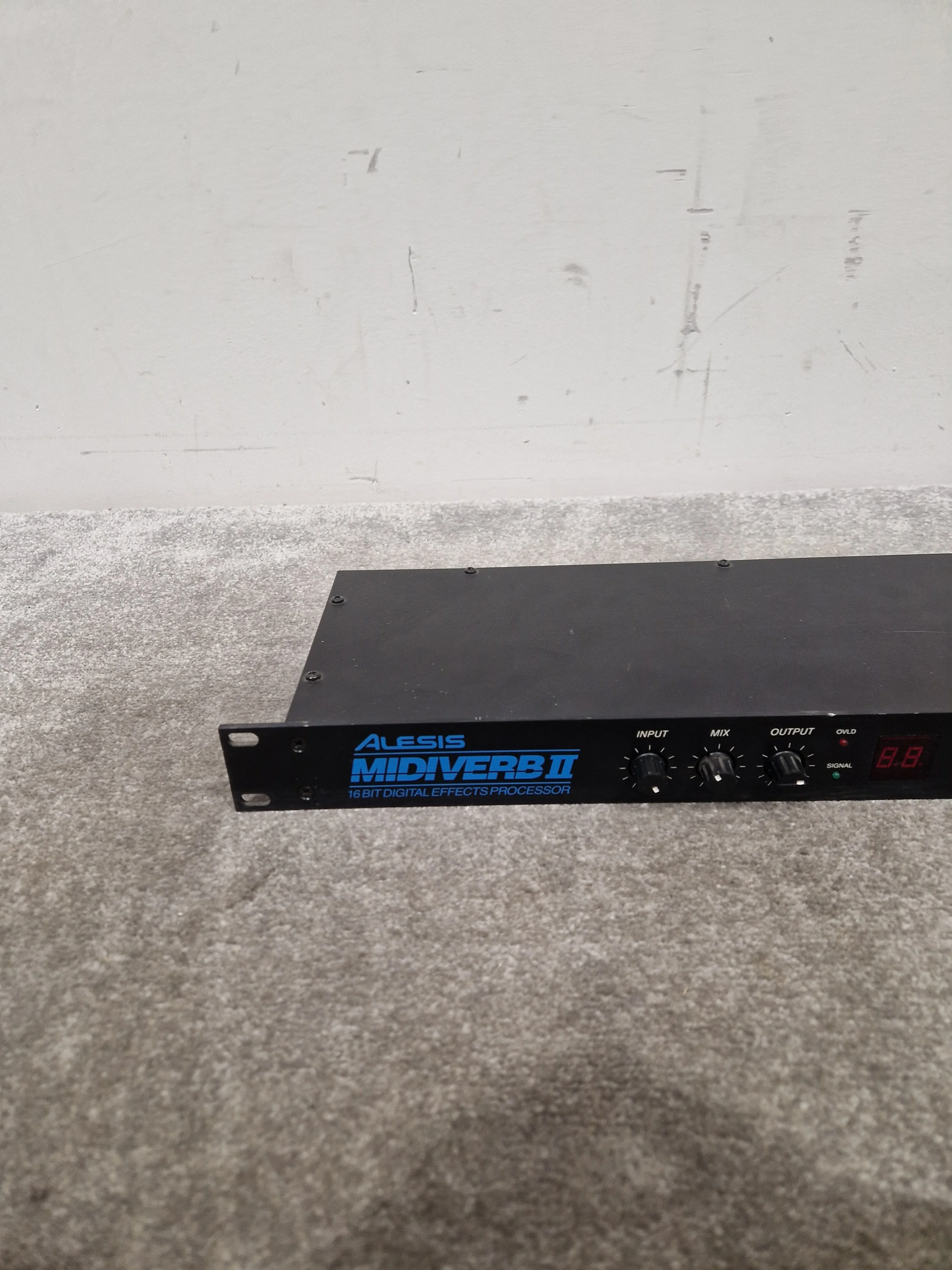 Alesis Microverb 2 - Digital Reverb Unit - Spares or Repair w/ Original Box - Image 9