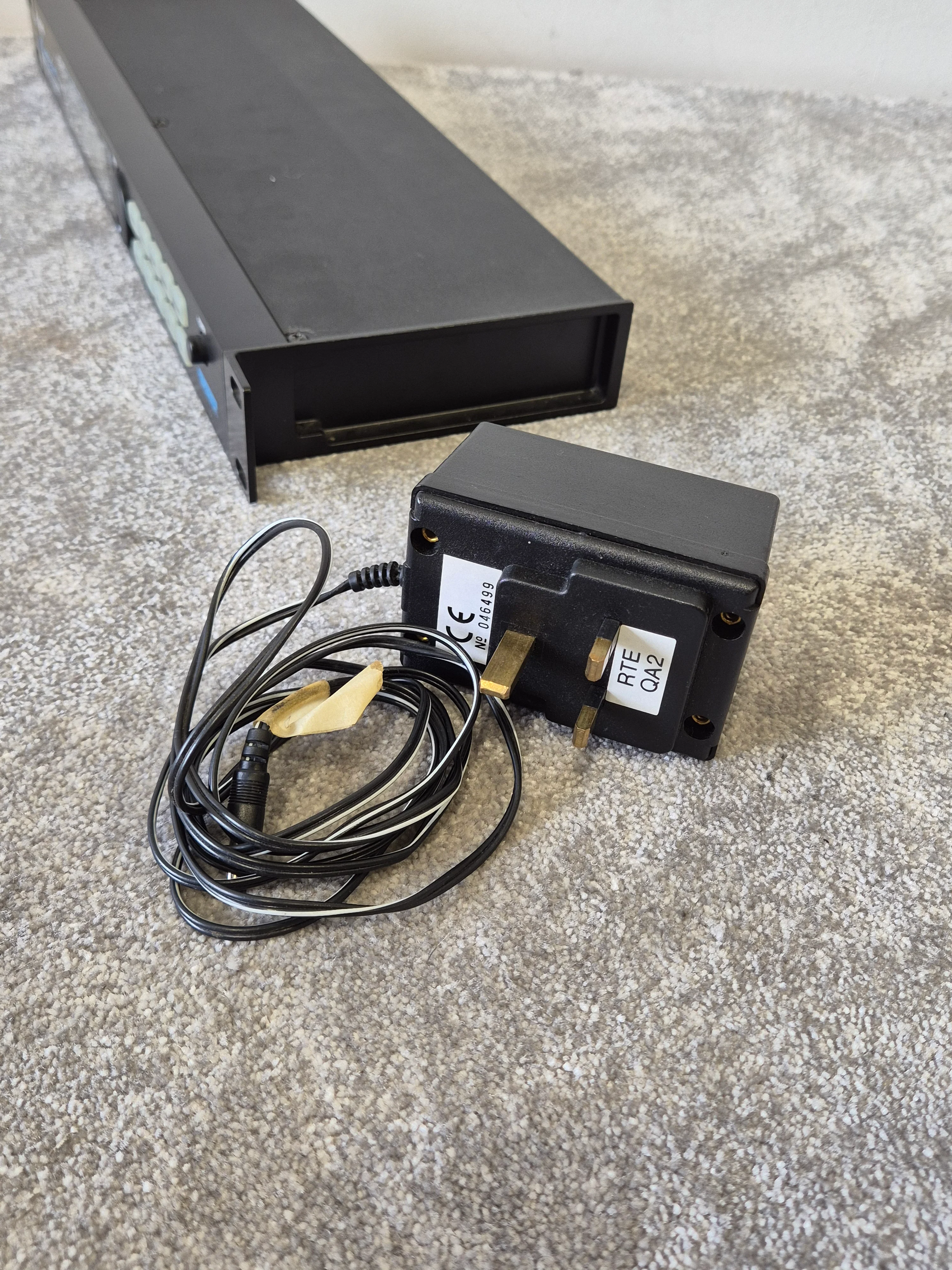 Alesis MidiVerb 4 - Dual-Channel Digital Signal Processor - Image 11