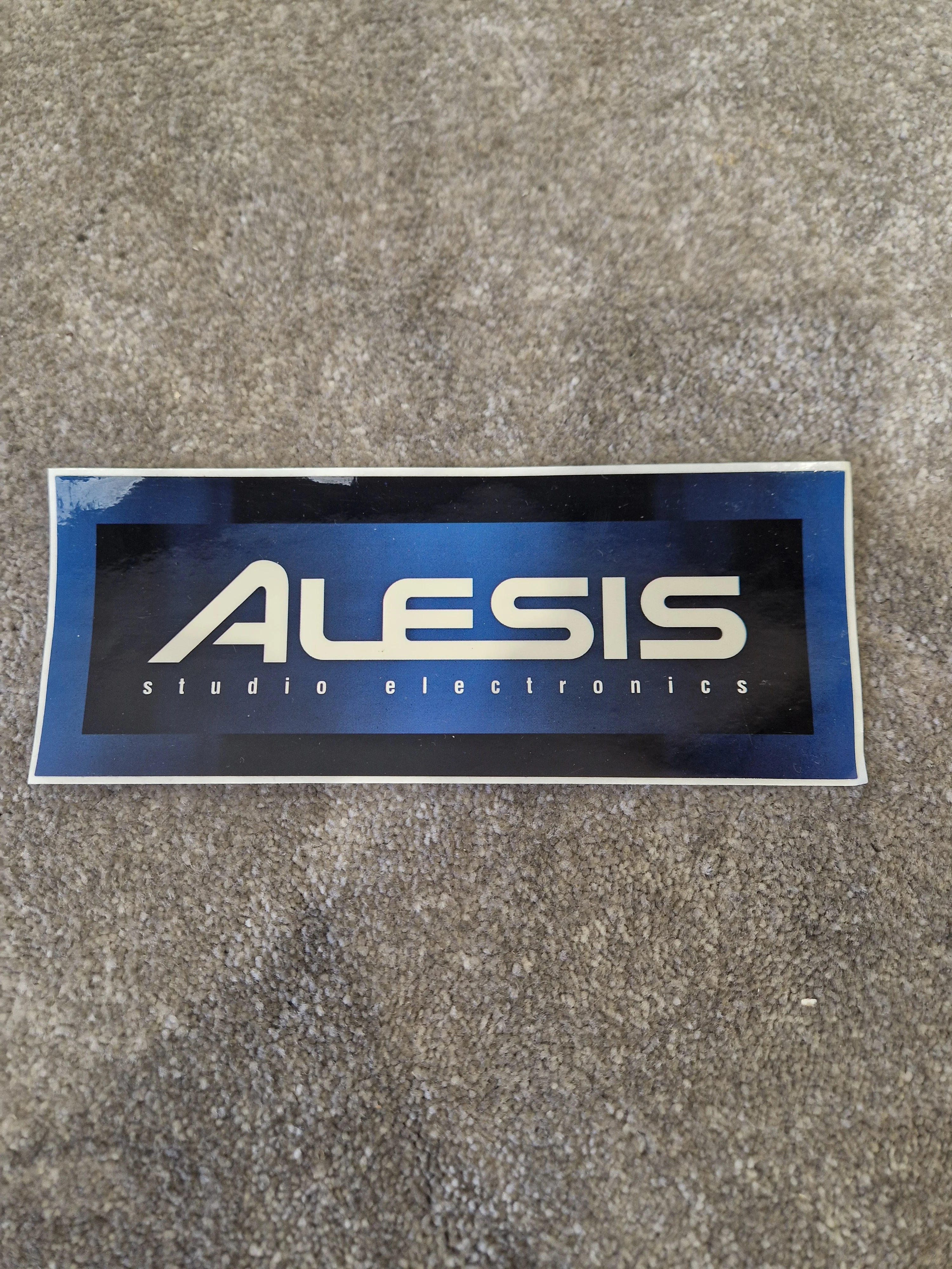 Alesis NanoSynth – 64-Voice Synth Module – Very Good, Scratched, w/ DVD-ROM - Image 7
