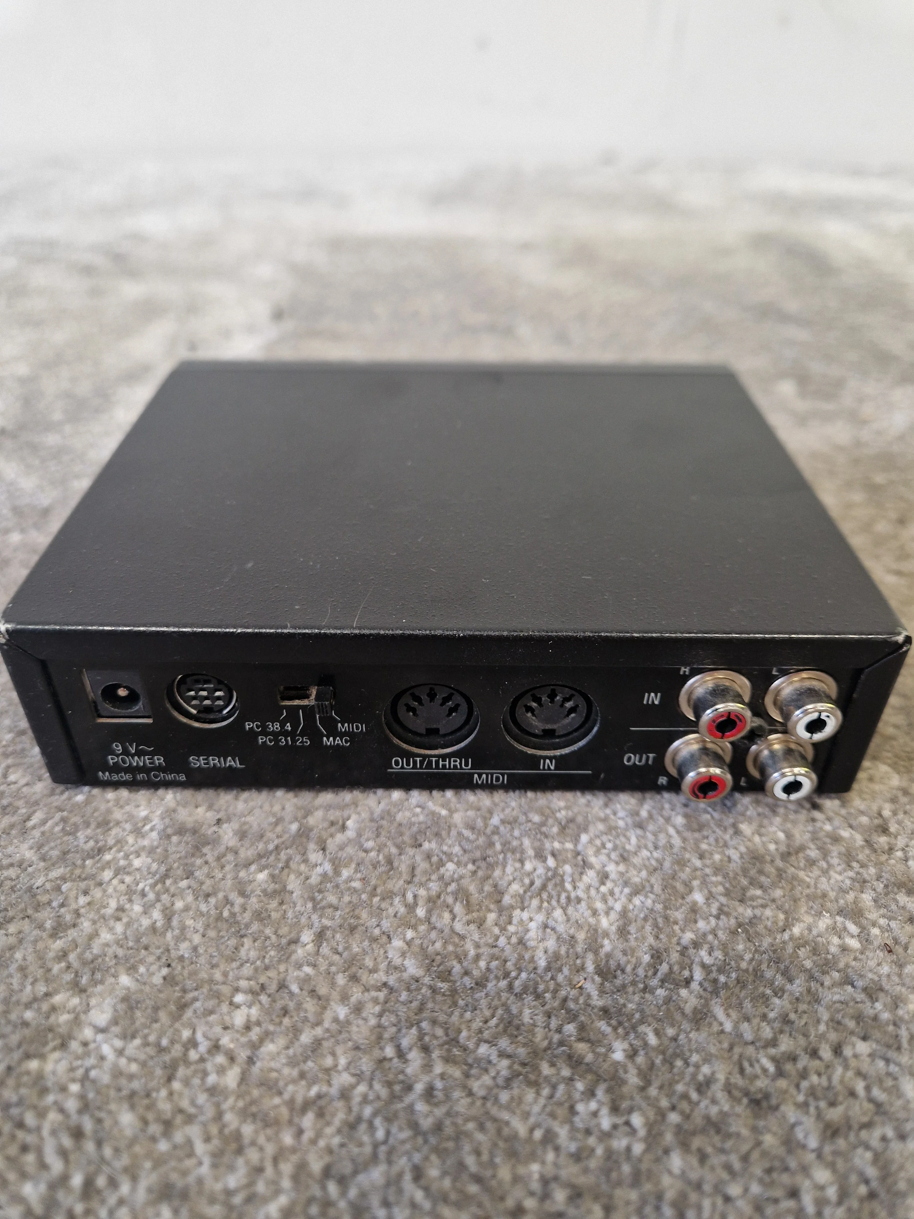 Alesis NanoSynth – 64-Voice Synth Module – Very Good, Scratched, w/ DVD-ROM - Image 9
