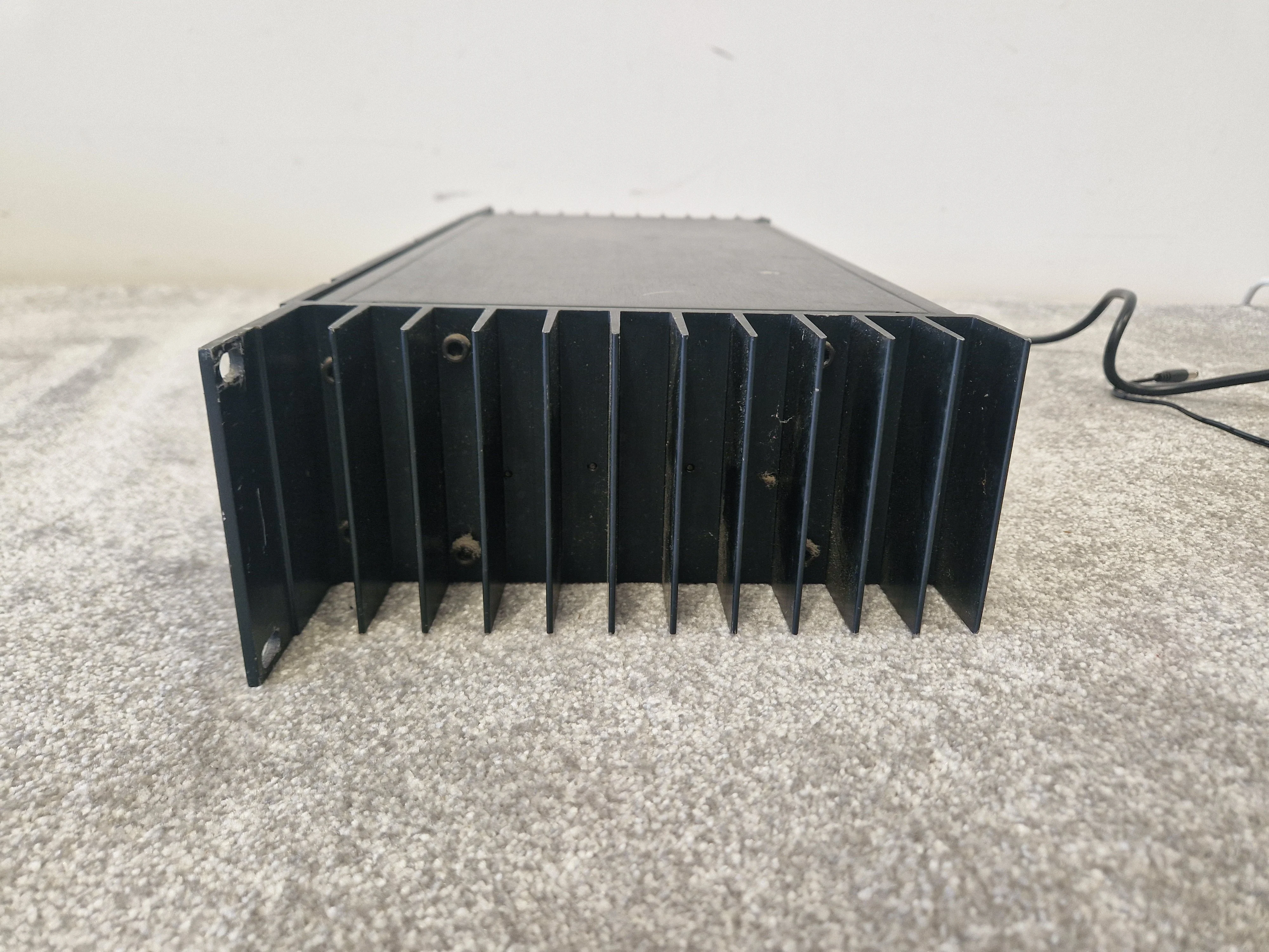 Alesis RA-100 Reference Amplifier – 100W Stereo Rackmount Amp - Good - Image 5