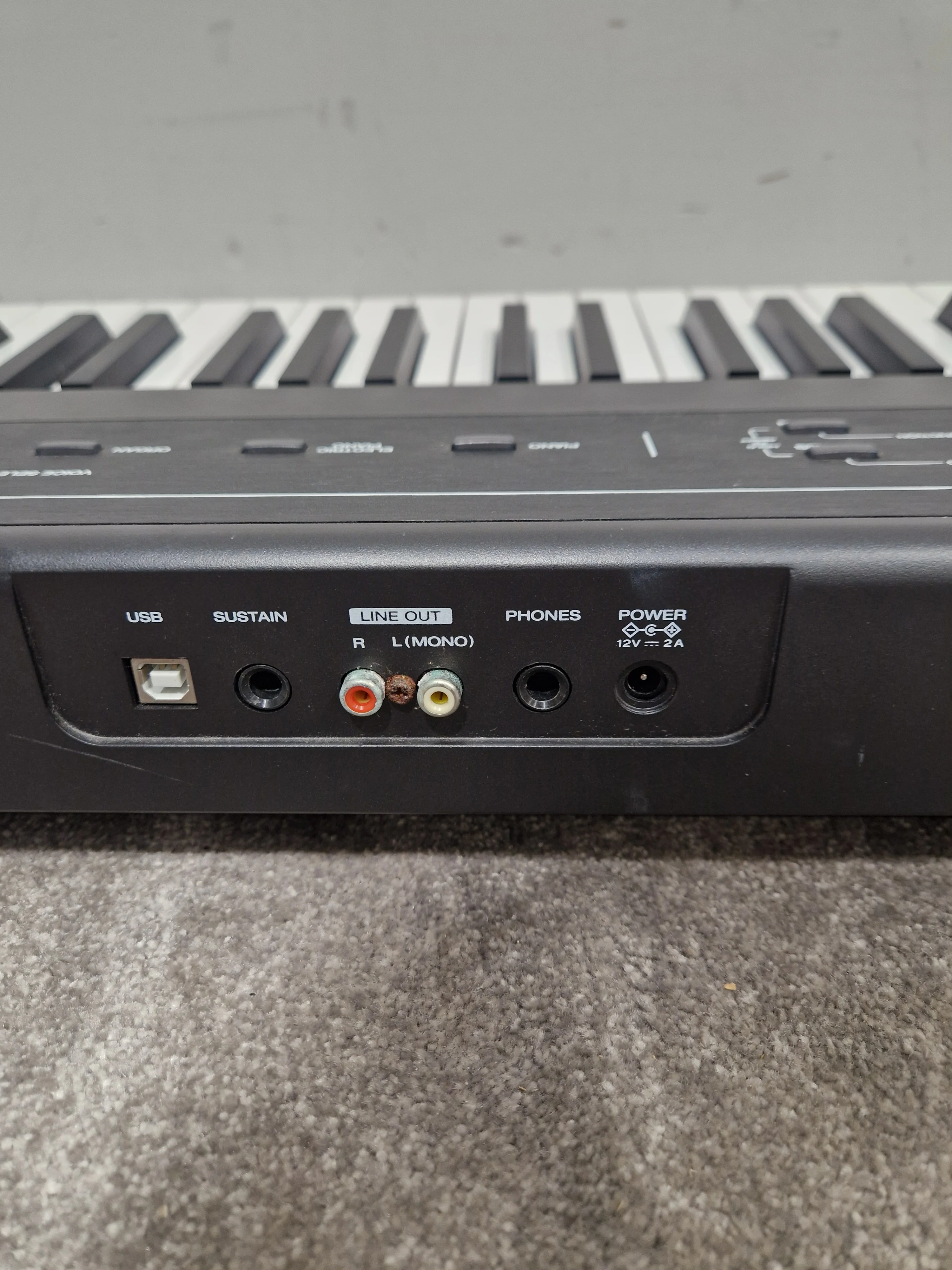 Alesis Recital - Digital Piano - 88-Key - Excellent w/ Power Supply & Pedal - Image 14