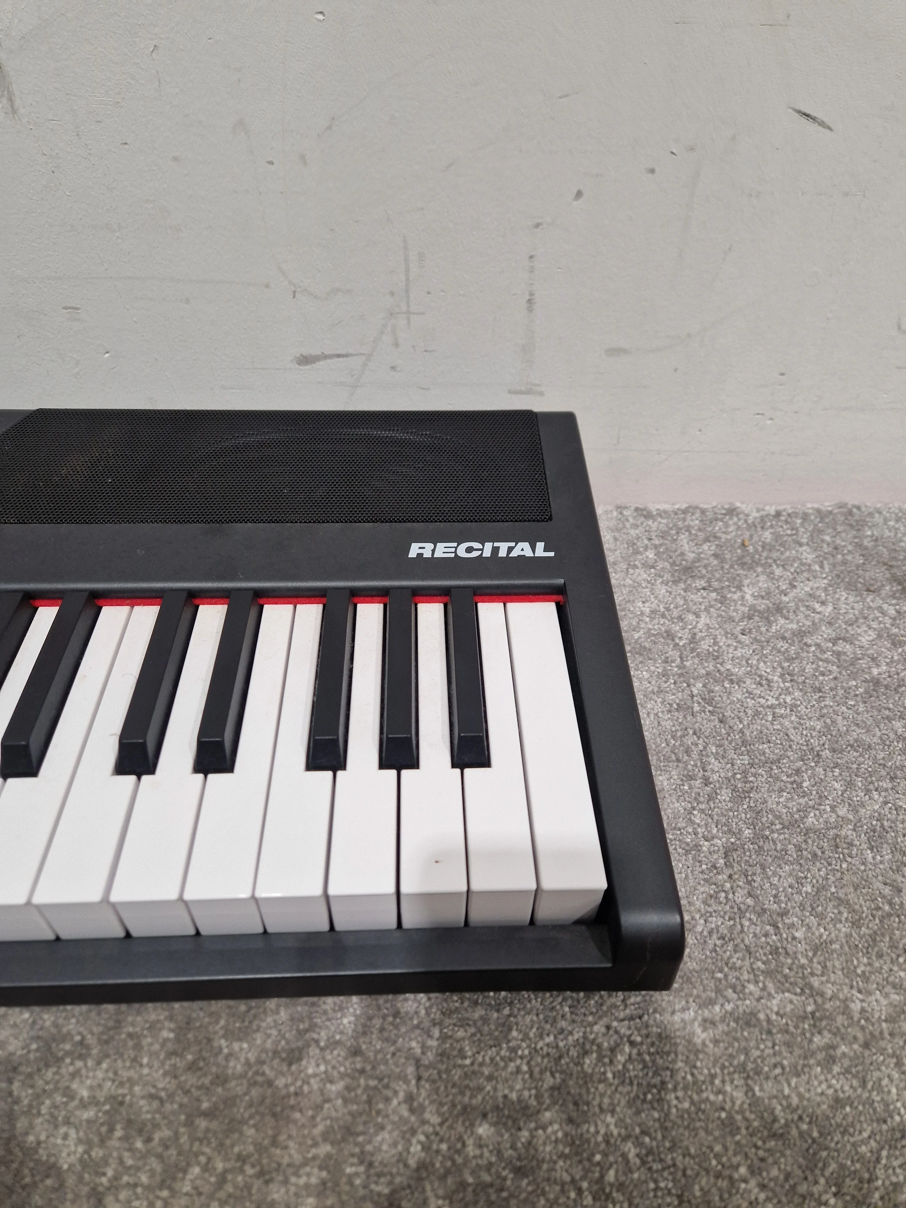 Alesis Recital - Digital Piano - 88-Key - Excellent w/ Power Supply & Pedal - Image 7