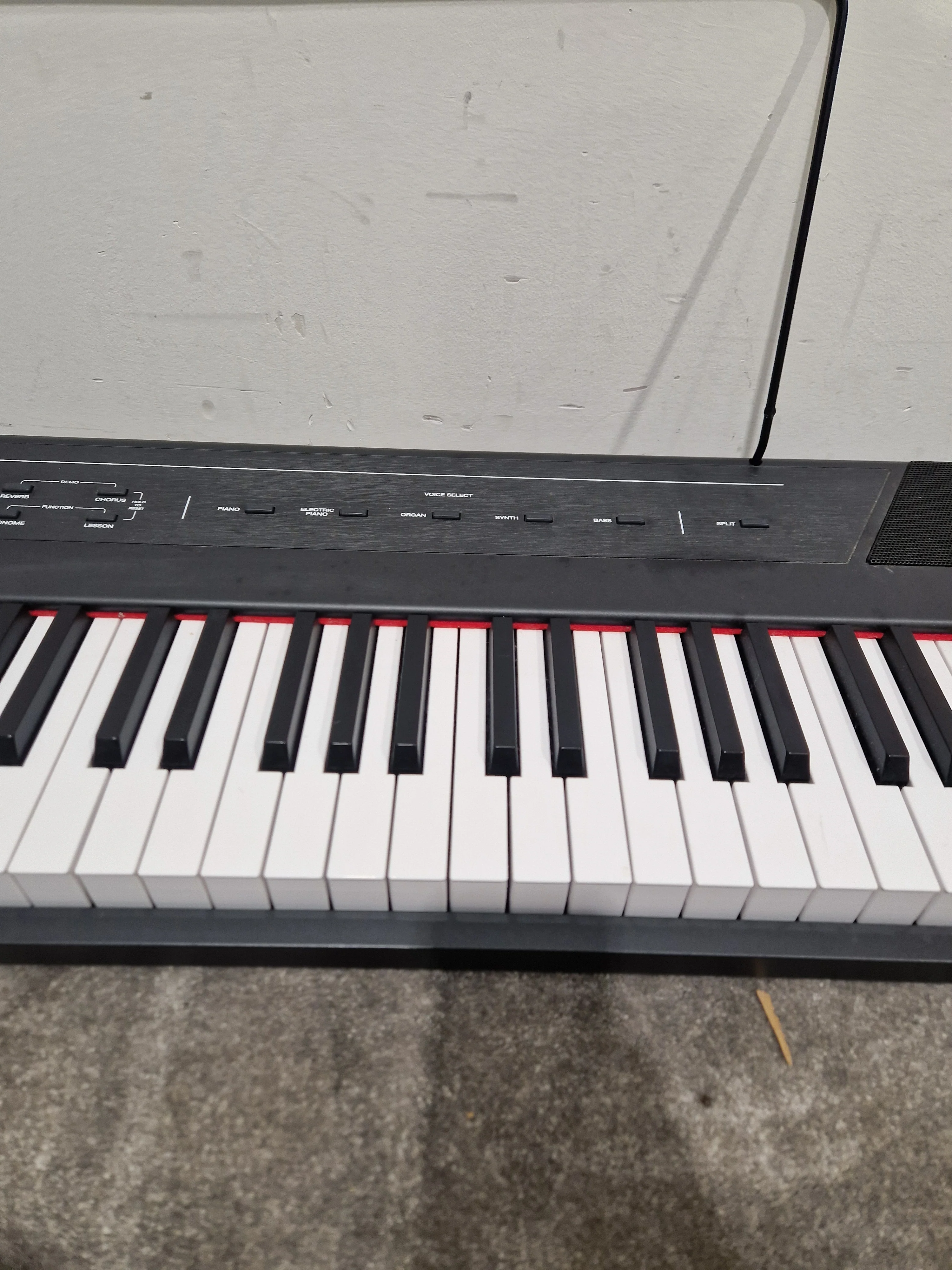 Alesis Recital - Digital Piano - 88-Key - Excellent w/ Power Supply & Pedal - Image 9
