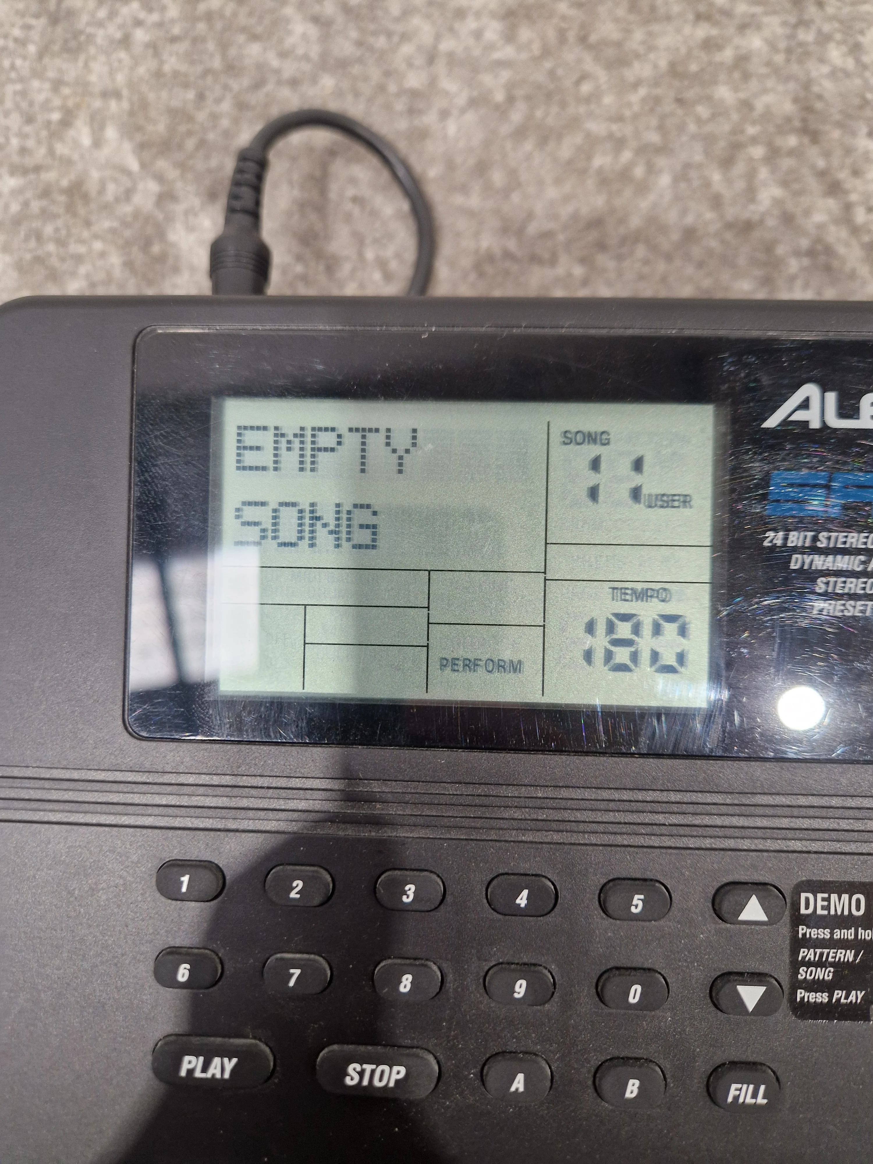 Alesis Sr-16 Drum Machine - 16-Bit, 24 Tracks - Excellent w/ Original Box & Power Supply & Manuals - Image 13