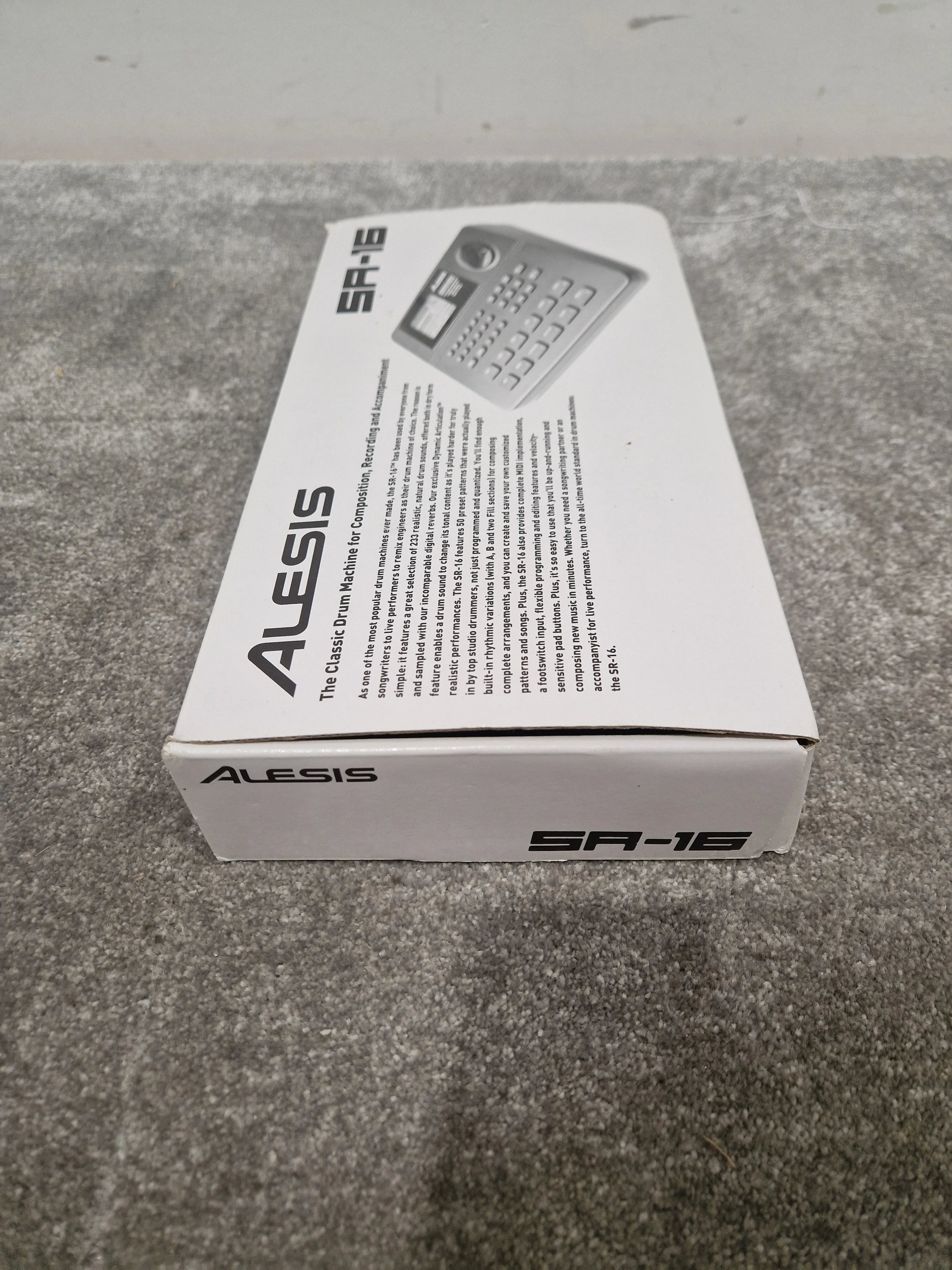 Alesis Sr-16 Drum Machine - 16-Bit, 24 Tracks - Excellent w/ Original Box & Power Supply & Manuals - Image 5