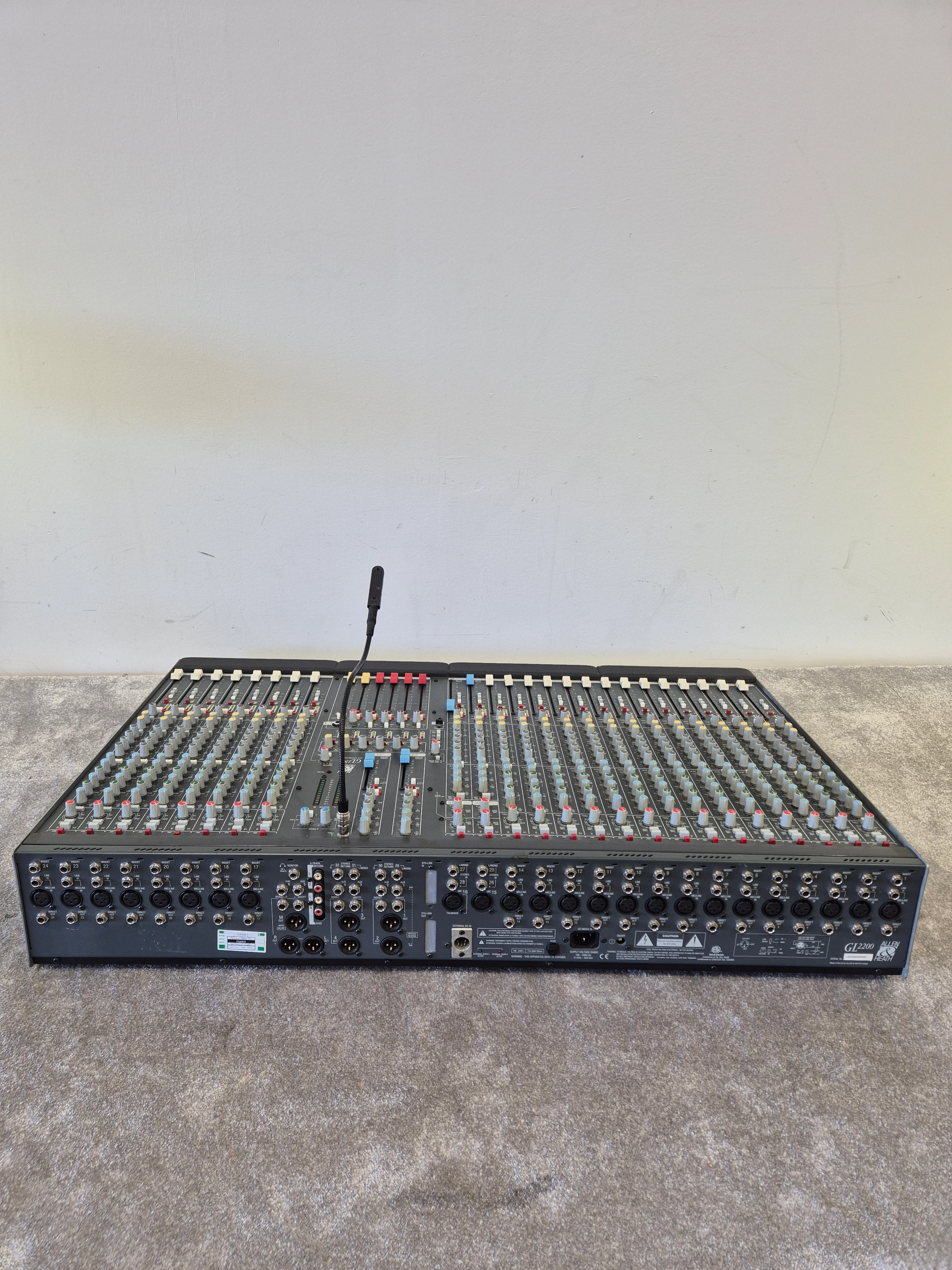 Allen & Heath GL2200 24-channel Mixing Console - 24 Channels, High-Quality Sound - Excellent w/ Lamp - Image 12
