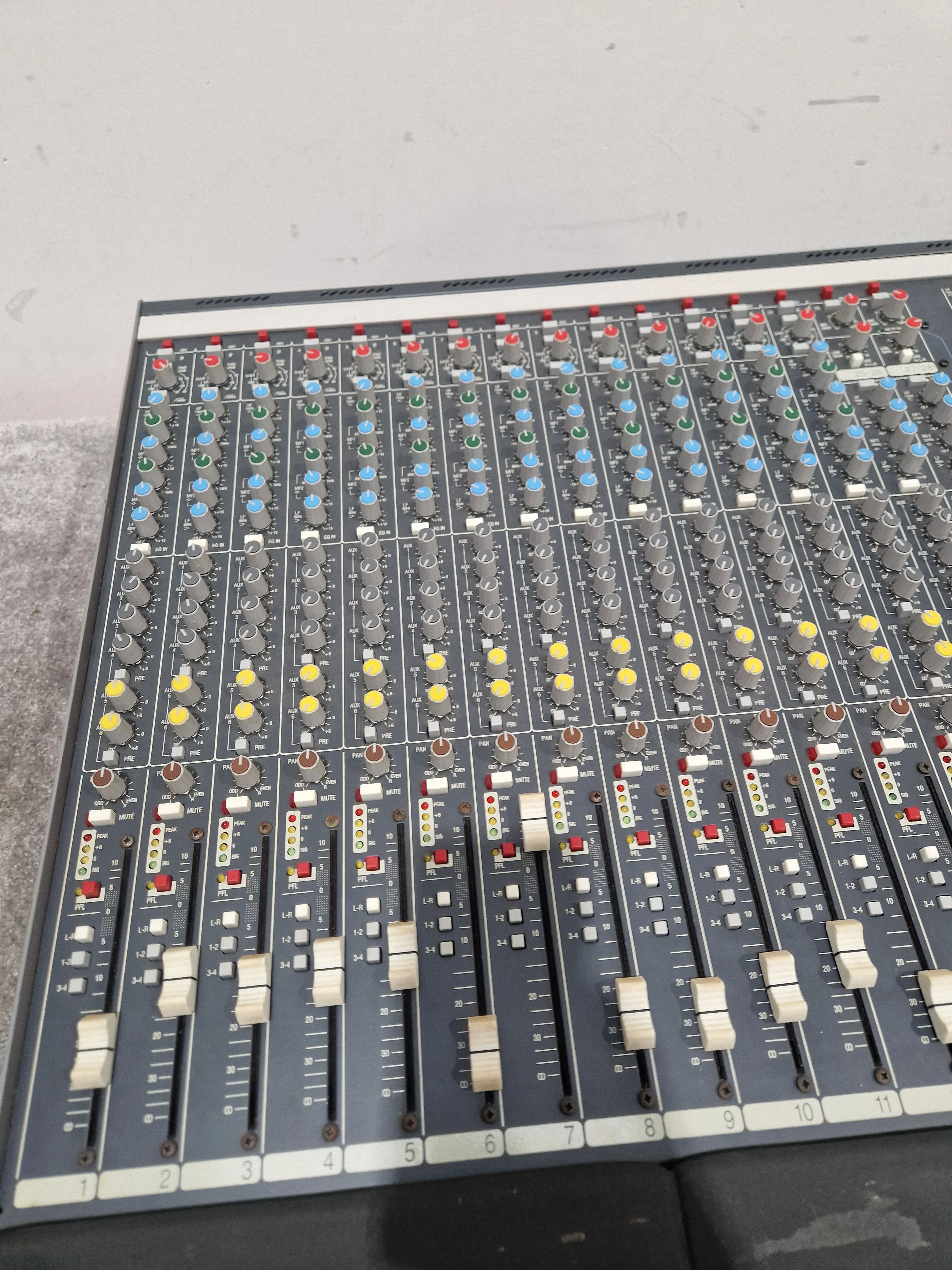 Allen & Heath GL2200-24 Mixing Console - 24-Channel - Excellent - Good - Image 20