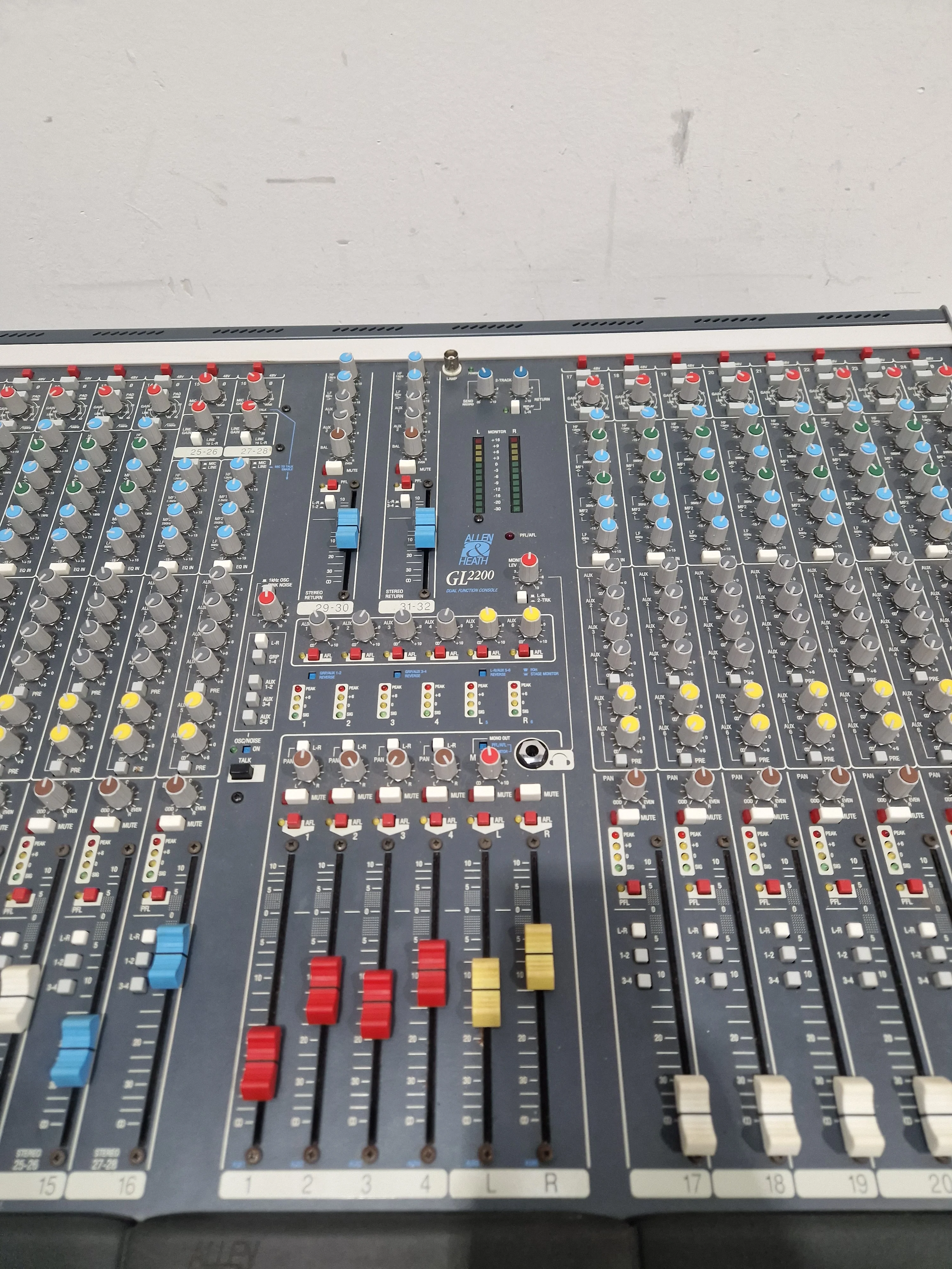 Allen & Heath GL2200-24 Mixing Console - 24-Channel - Excellent - Good - Image 5