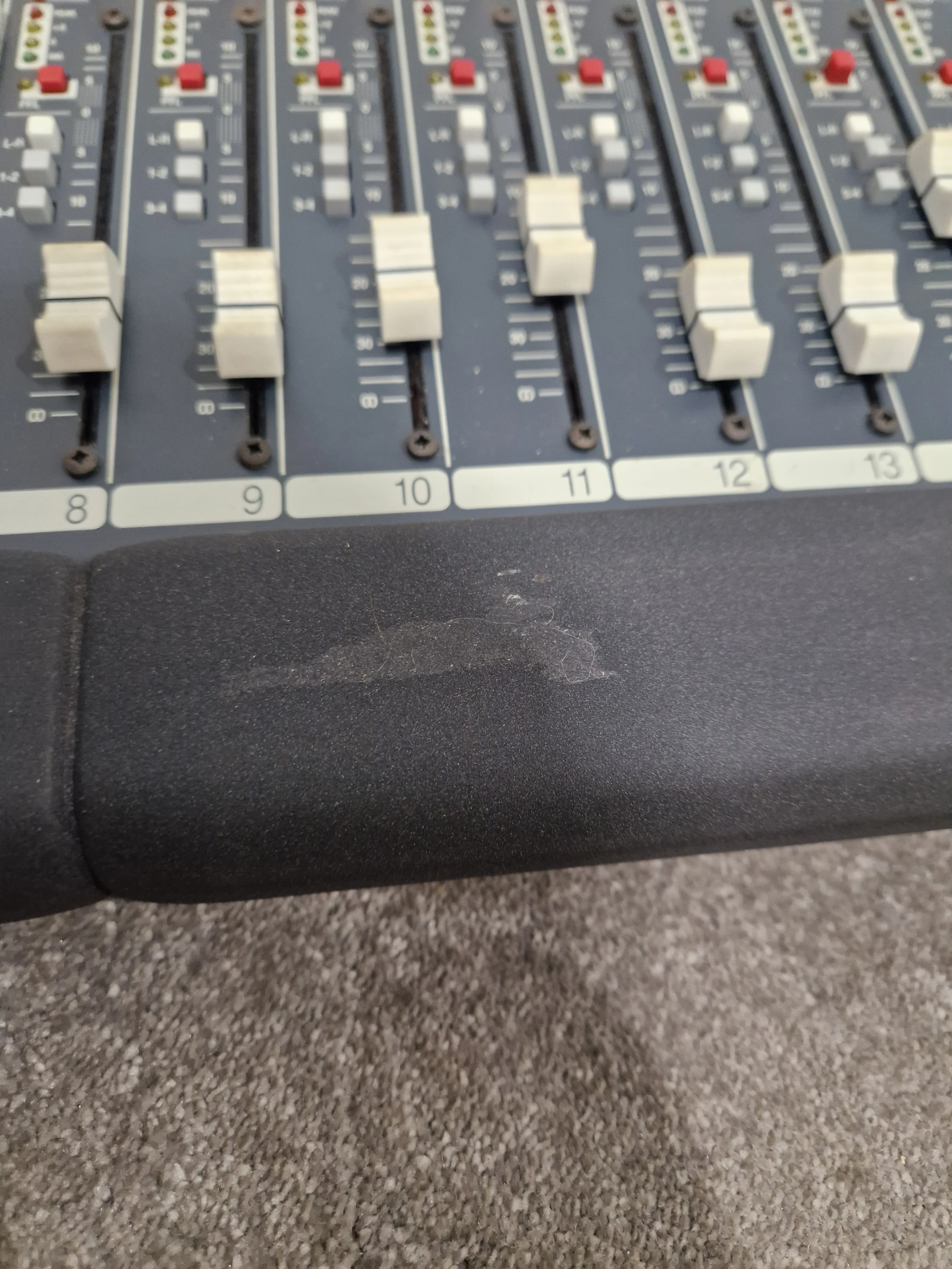 Allen & Heath GL2200-24 Mixing Console - 24-Channel - Excellent - Good - Image 6