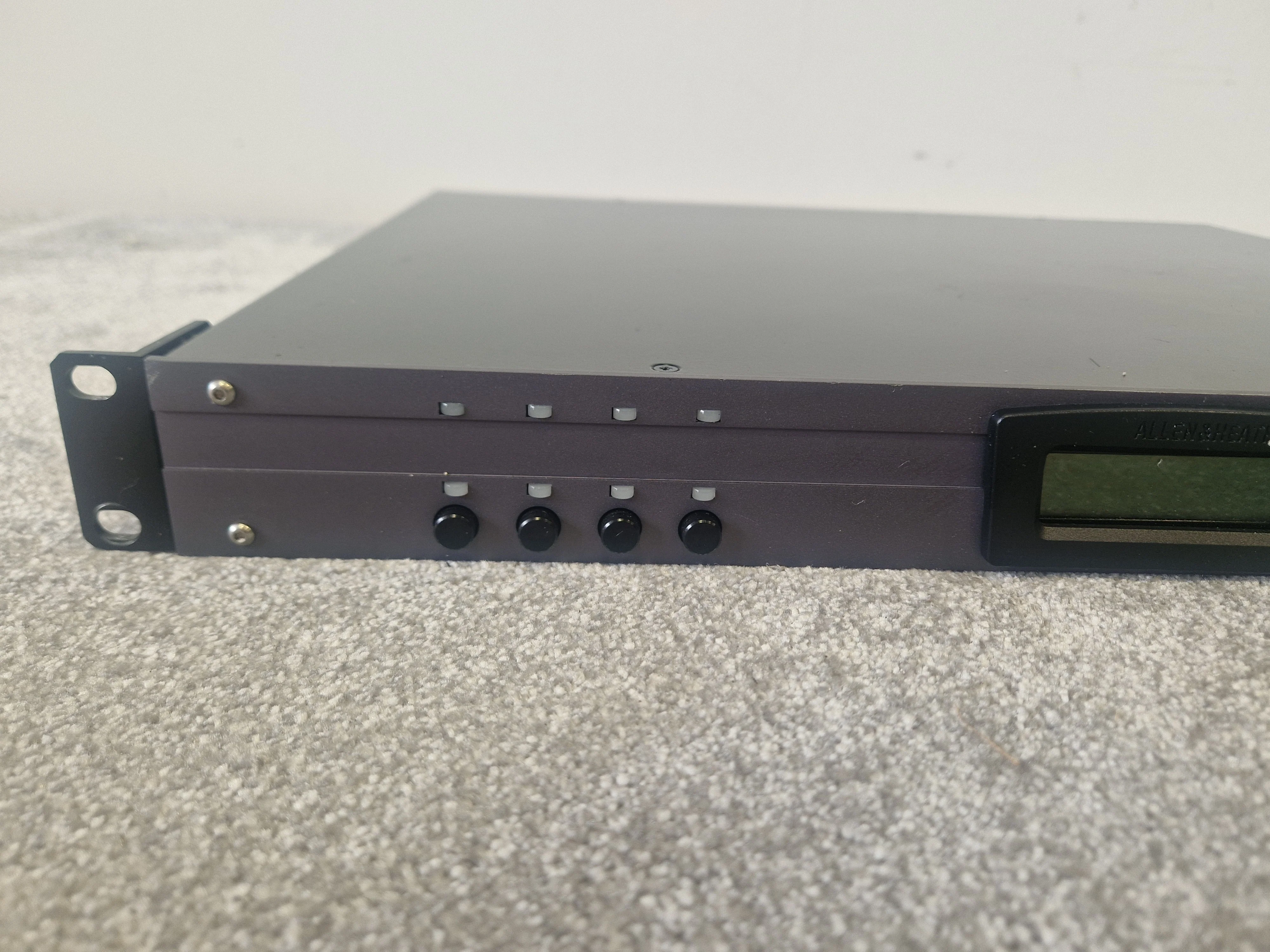 Allen & Heath iDR-4 Digital Audio Mix Processor – 16-Channel - Good - Image 2