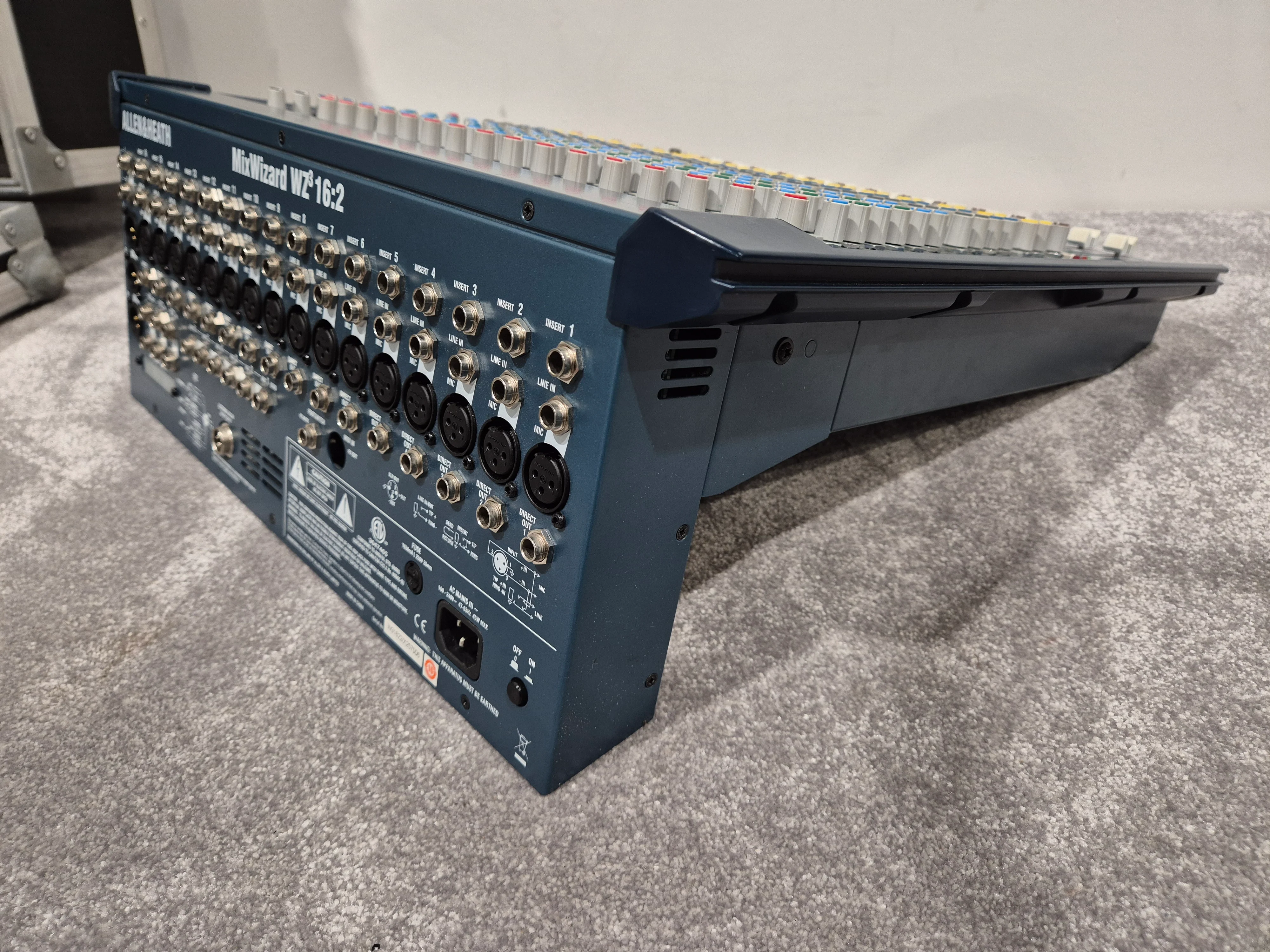 Allen & Heath Mix Wizard WZ3 16:2 - Professional Analog Mixer w/ Flight Case - Image 5