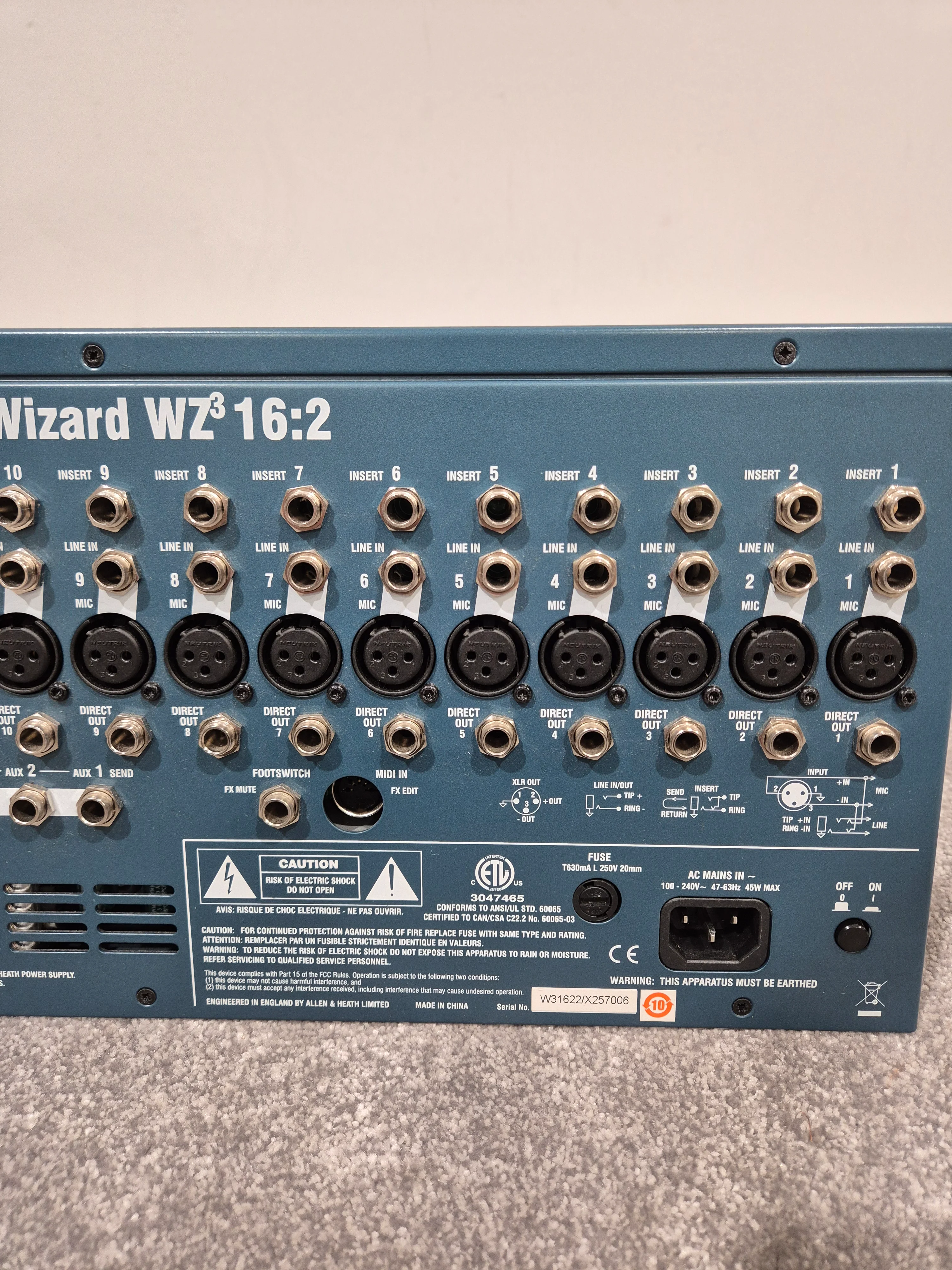 Allen & Heath Mix Wizard WZ3 16:2 - Professional Analog Mixer w/ Flight Case - Image 8