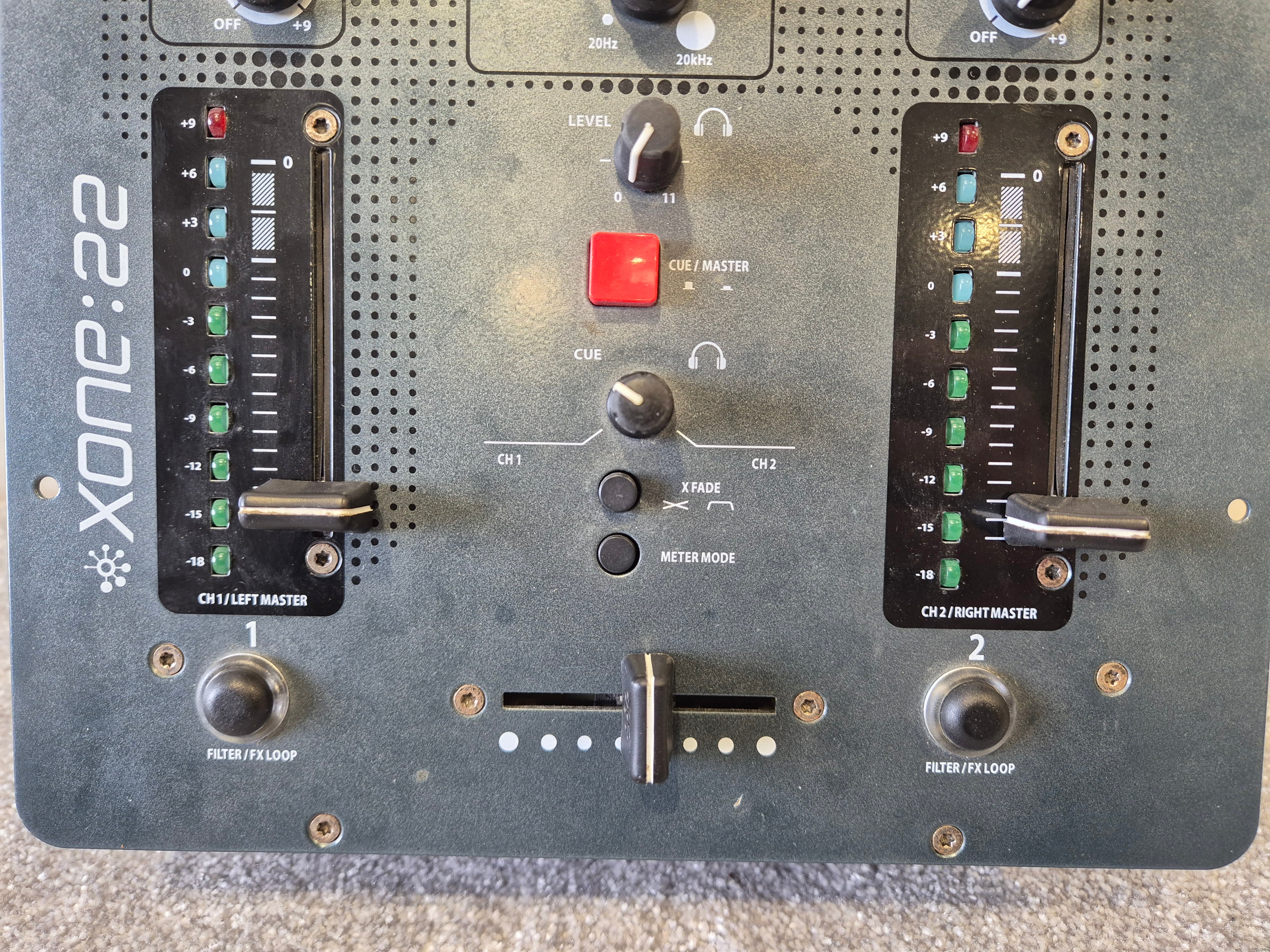 Allen & Heath XONE - 2-Channel Analogue DJ Mixer (Spares or Repairs) - Image 2
