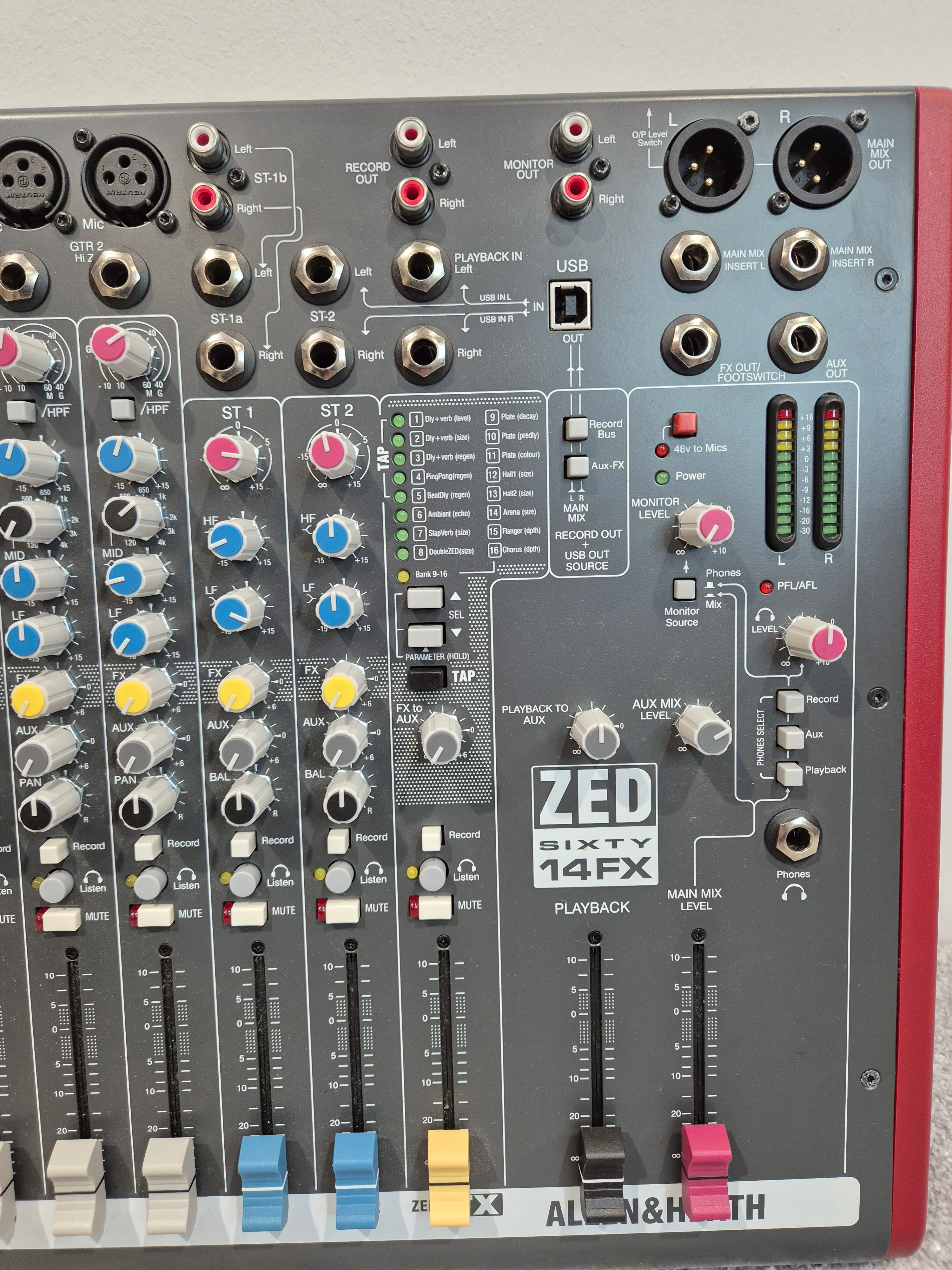 Allen & Heath ZED Sixty-14FX - 14-Channel Studio Mixer w/ Hard Case RRP £499 - Image 3
