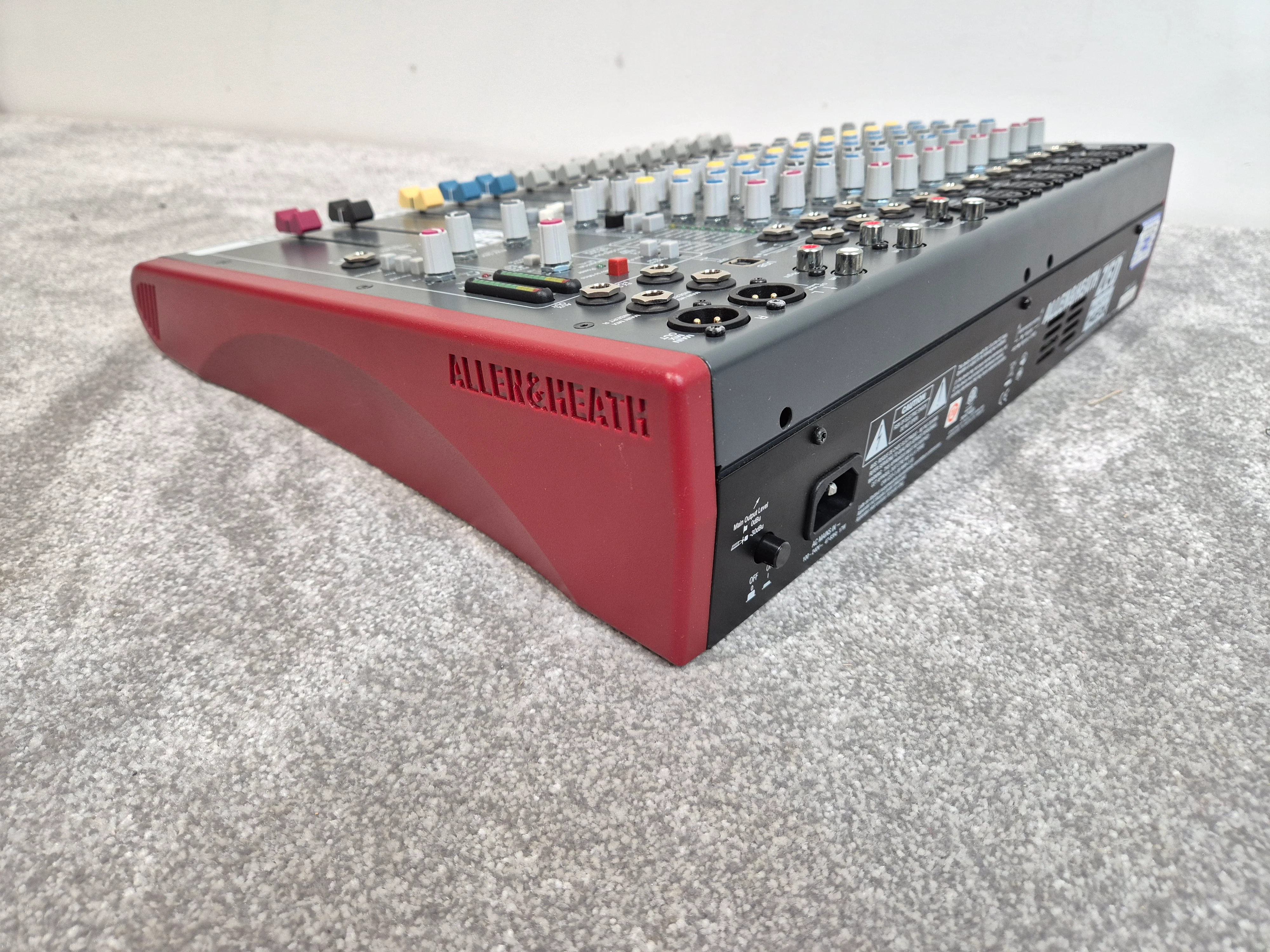 Allen & Heath ZED Sixty-14FX - 14-Channel Studio Mixer w/ Hard Case RRP £499 - Image 6