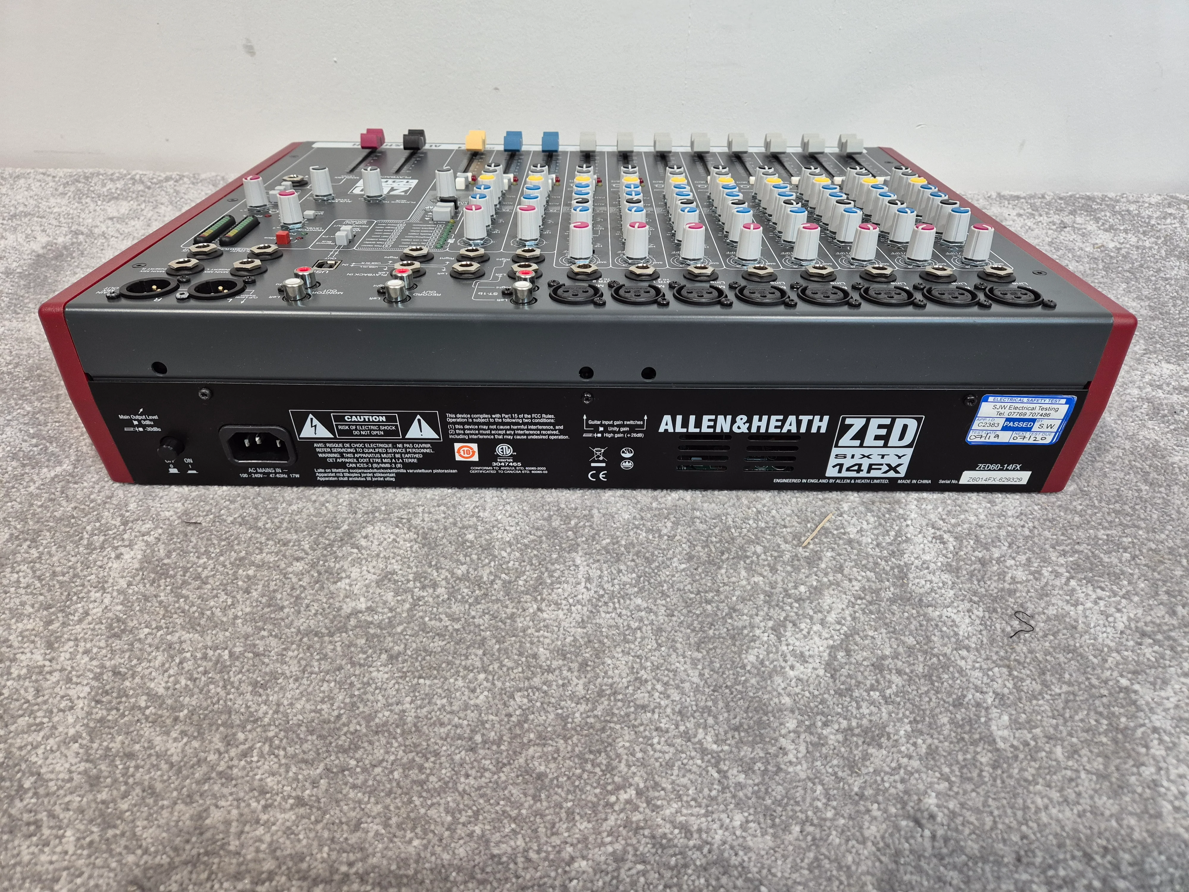 Allen & Heath ZED Sixty-14FX - 14-Channel Studio Mixer w/ Hard Case RRP £499 - Image 7