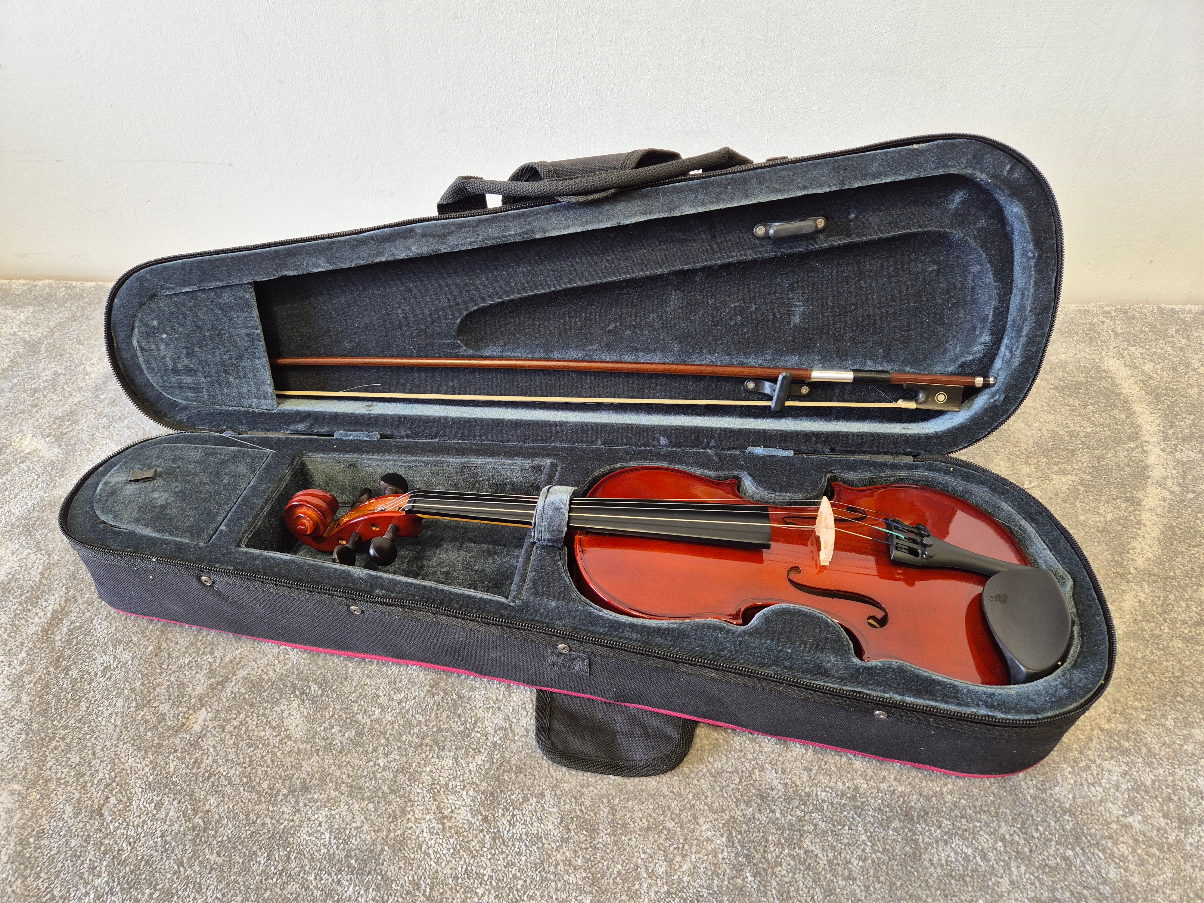 Allieri VL112 Violin - 1/2 Size Violin w/ Hard Case - Image 12
