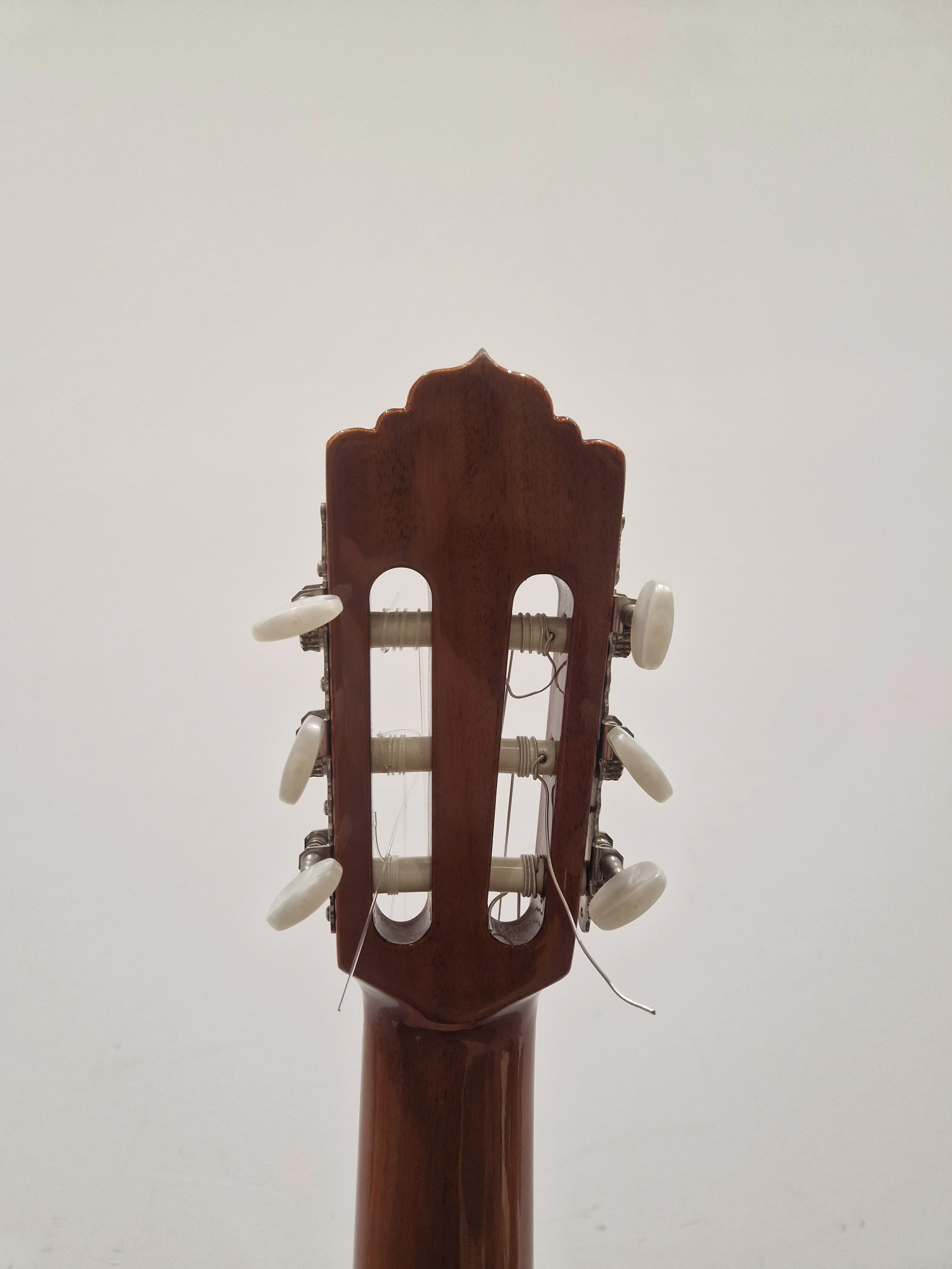 Almansa 403 Cedro Classical Guitar - Solid Cedar Top - Excellent - Image 12