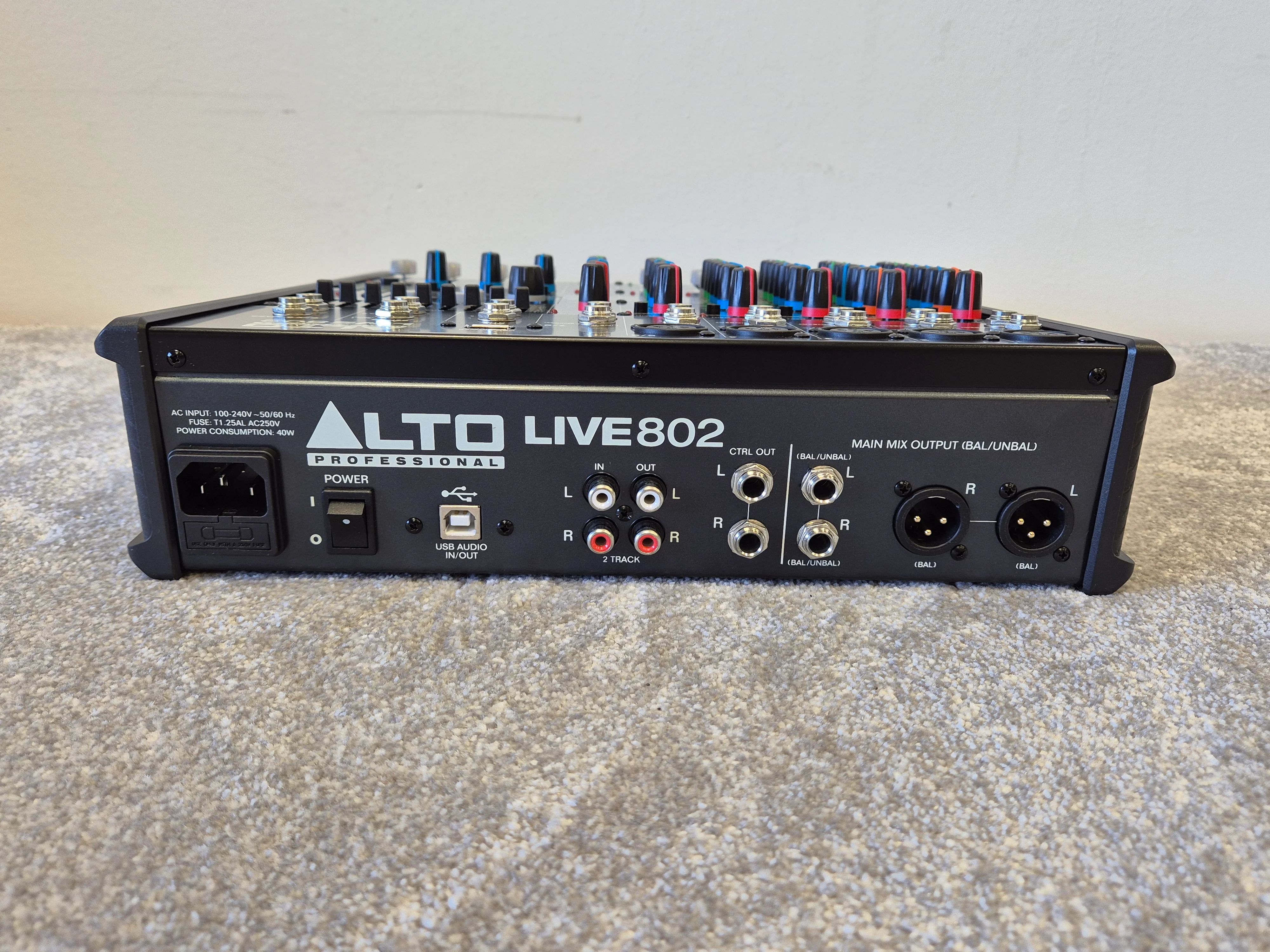 Alto Live 802 - 8-channel, 2-bus Mixer w/ Original Box - Image 5