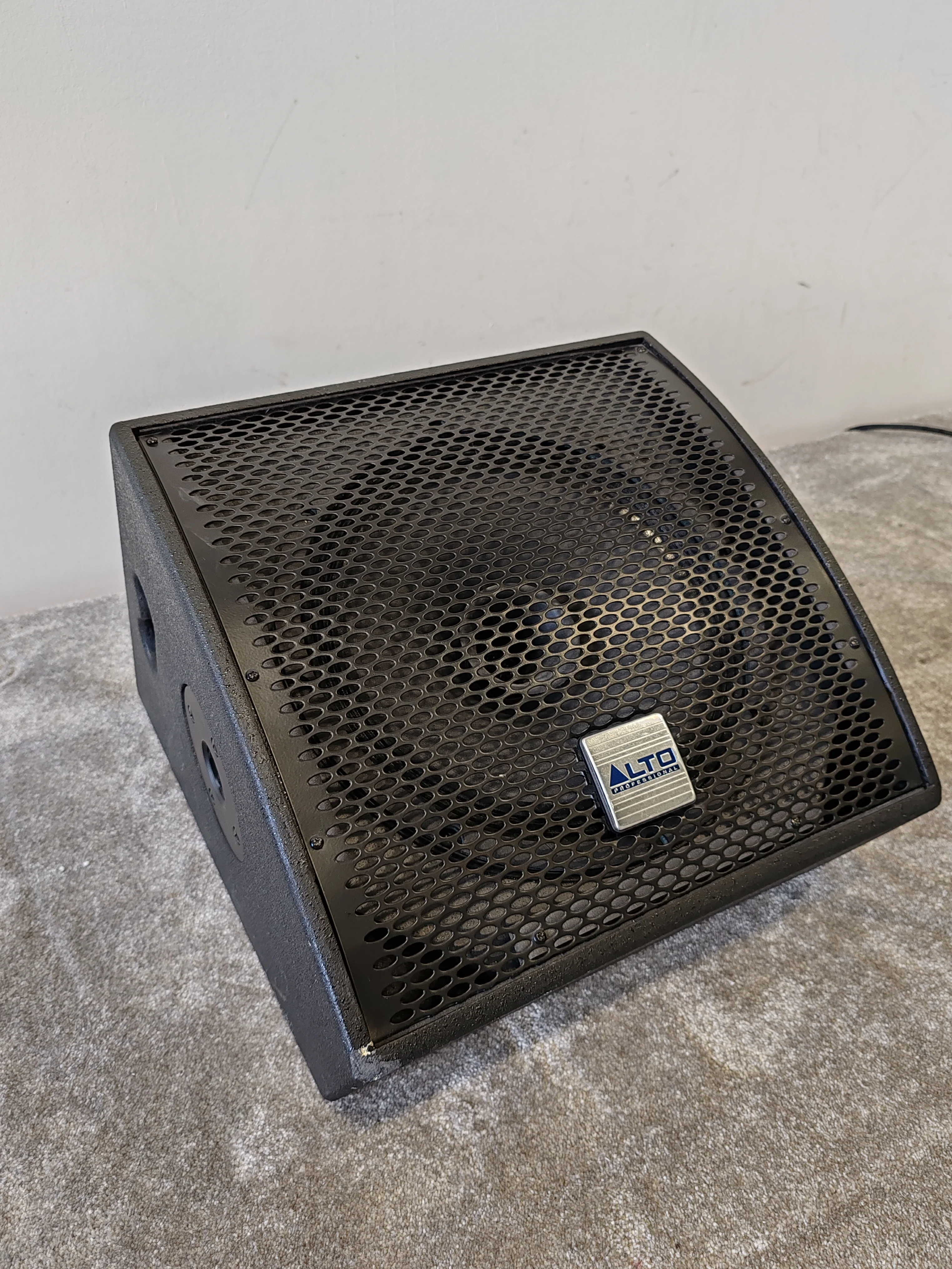 Alto Professional SXM112A TOURMAX Stage Monitor – 12" Coax Driver & Class D Amp – Very Good - Image 2