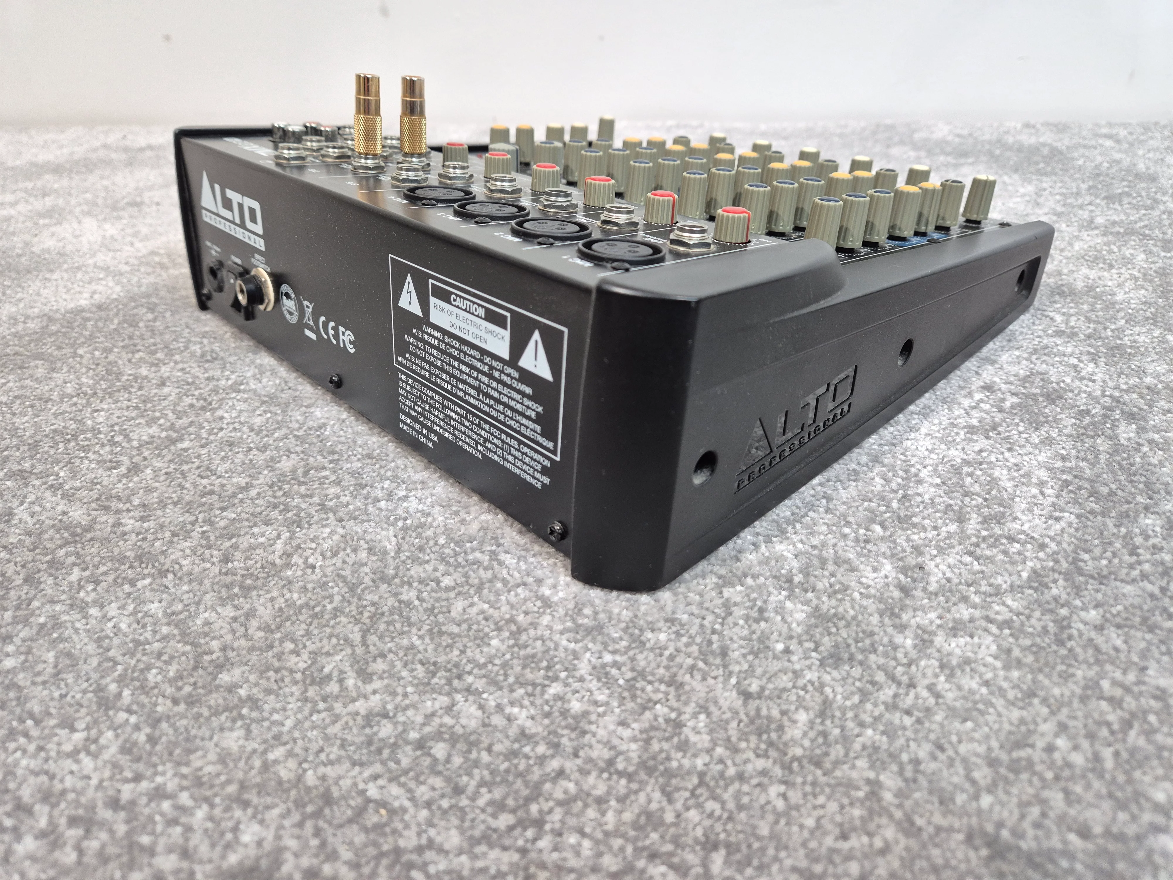 Alto Professional ZMX122FX - 8-Channel, 2-Bus Professional Mixer - Image 5