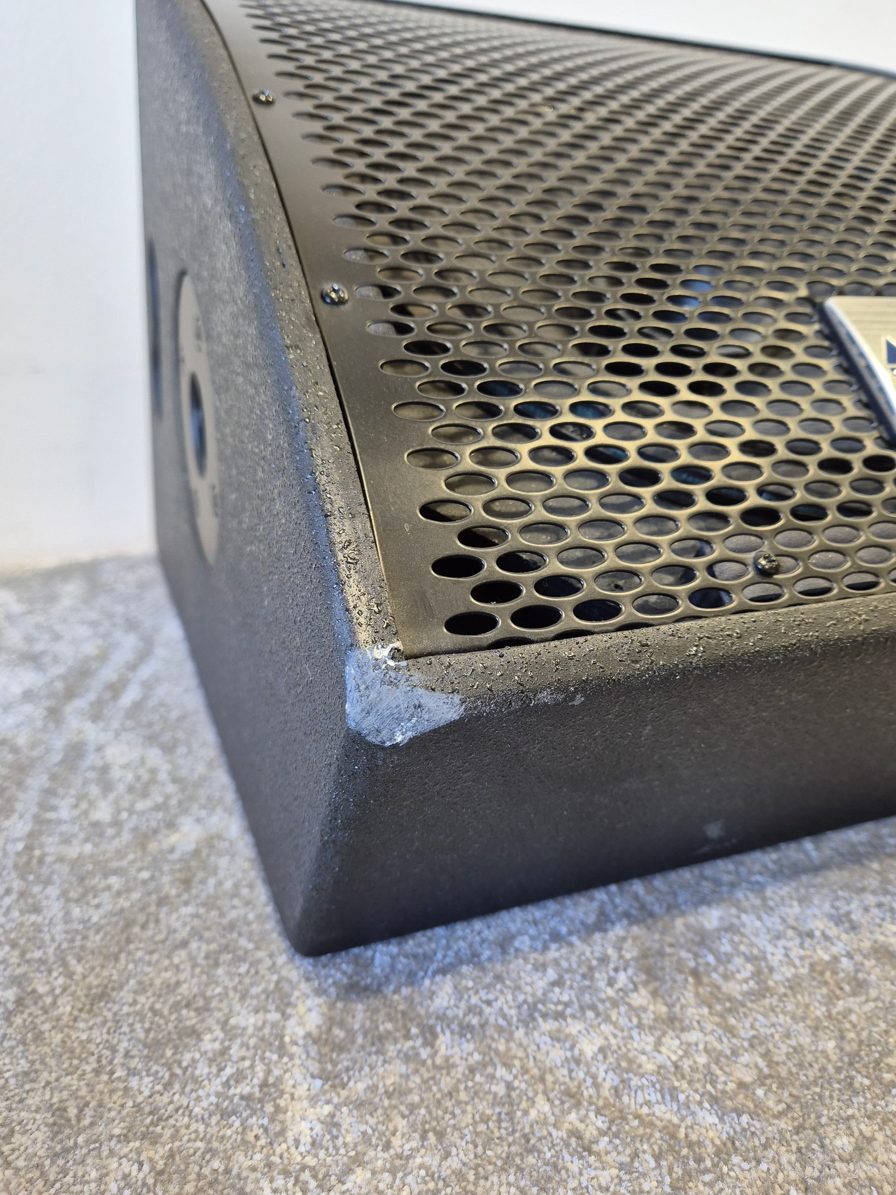 Alto Tourmax SXM112A - Active 800 watt, 2-way Stage Monitor - Image 2
