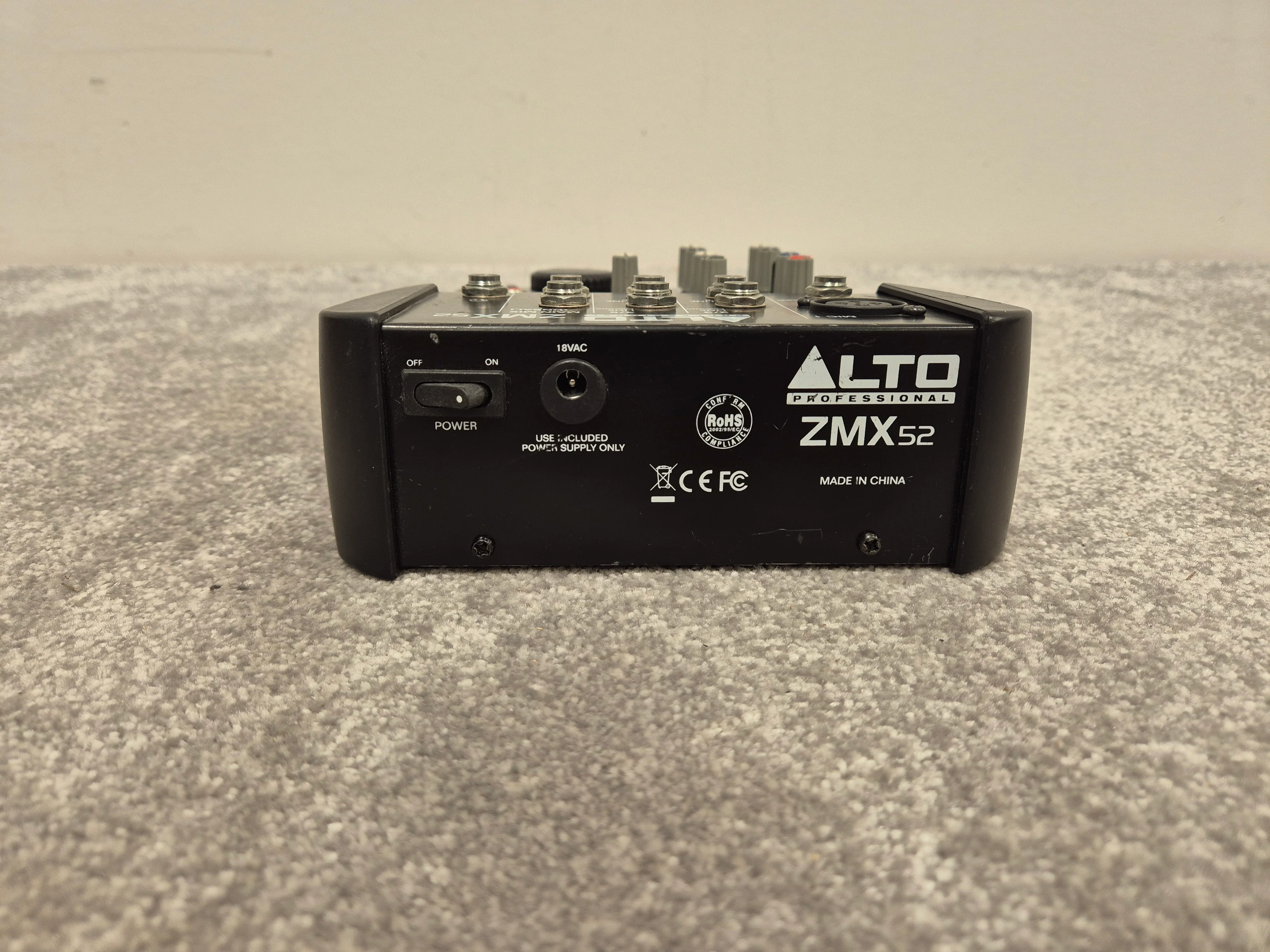 Alto Zephyr ZMX52 - Compact 5-Channel Mixer - Image 6