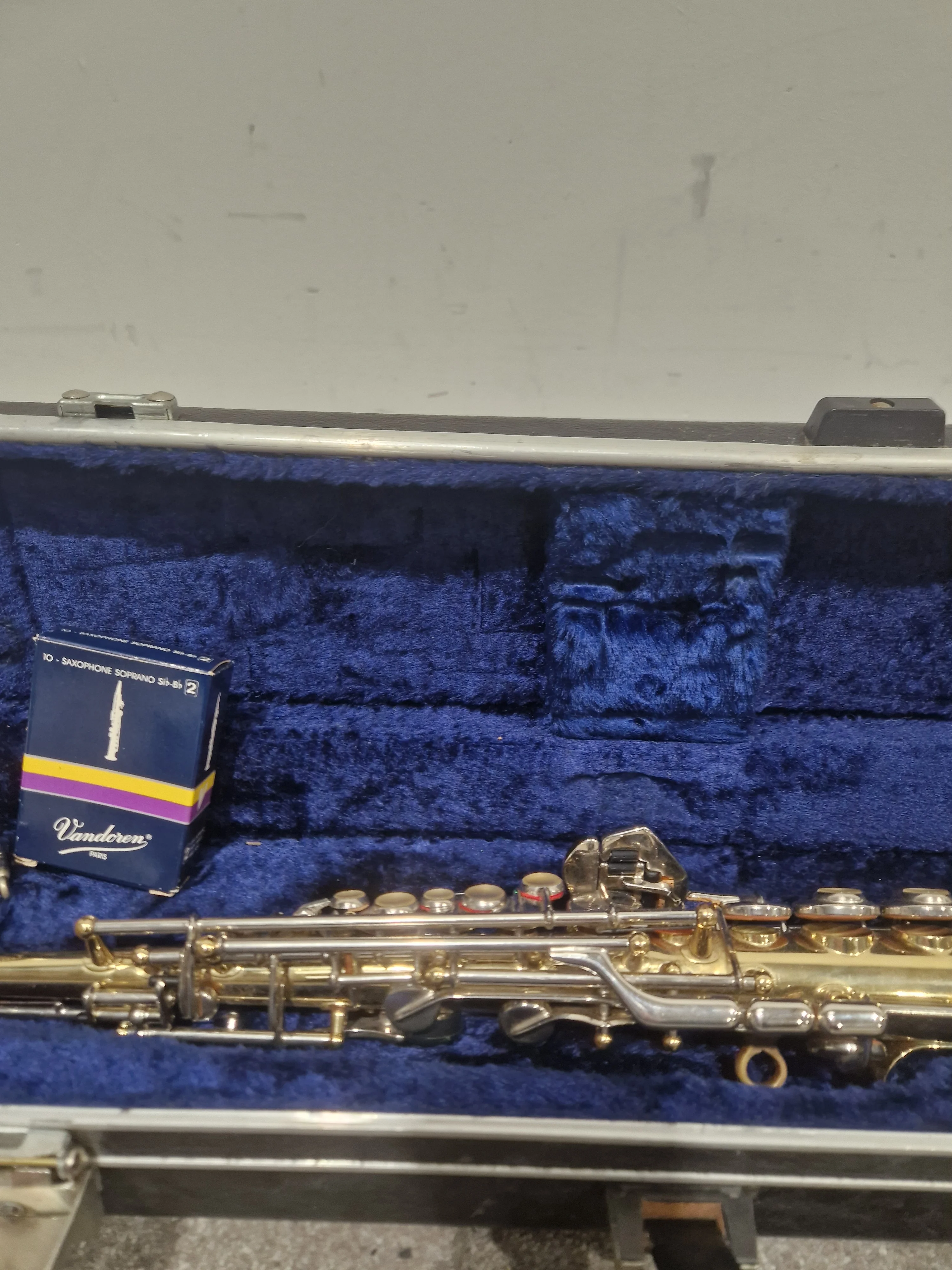 Amati Kraslice AAS 31 - Soprano Saxophone - Lacquered Brass - Good w/ Hard Case - Image 4