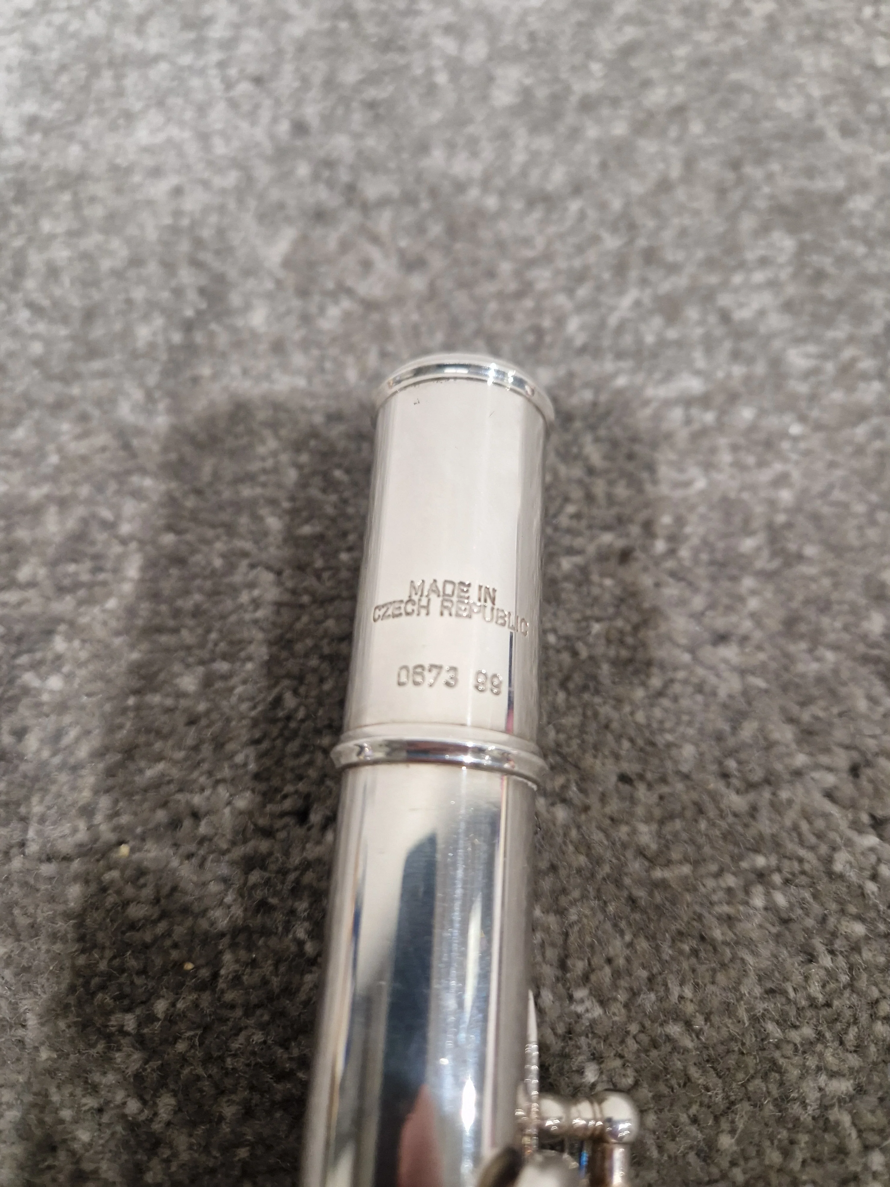 Amati Kraslice AFL212 - Flute - Silver Plated - Excellent w/ Hard Case & Manuals - Image 9