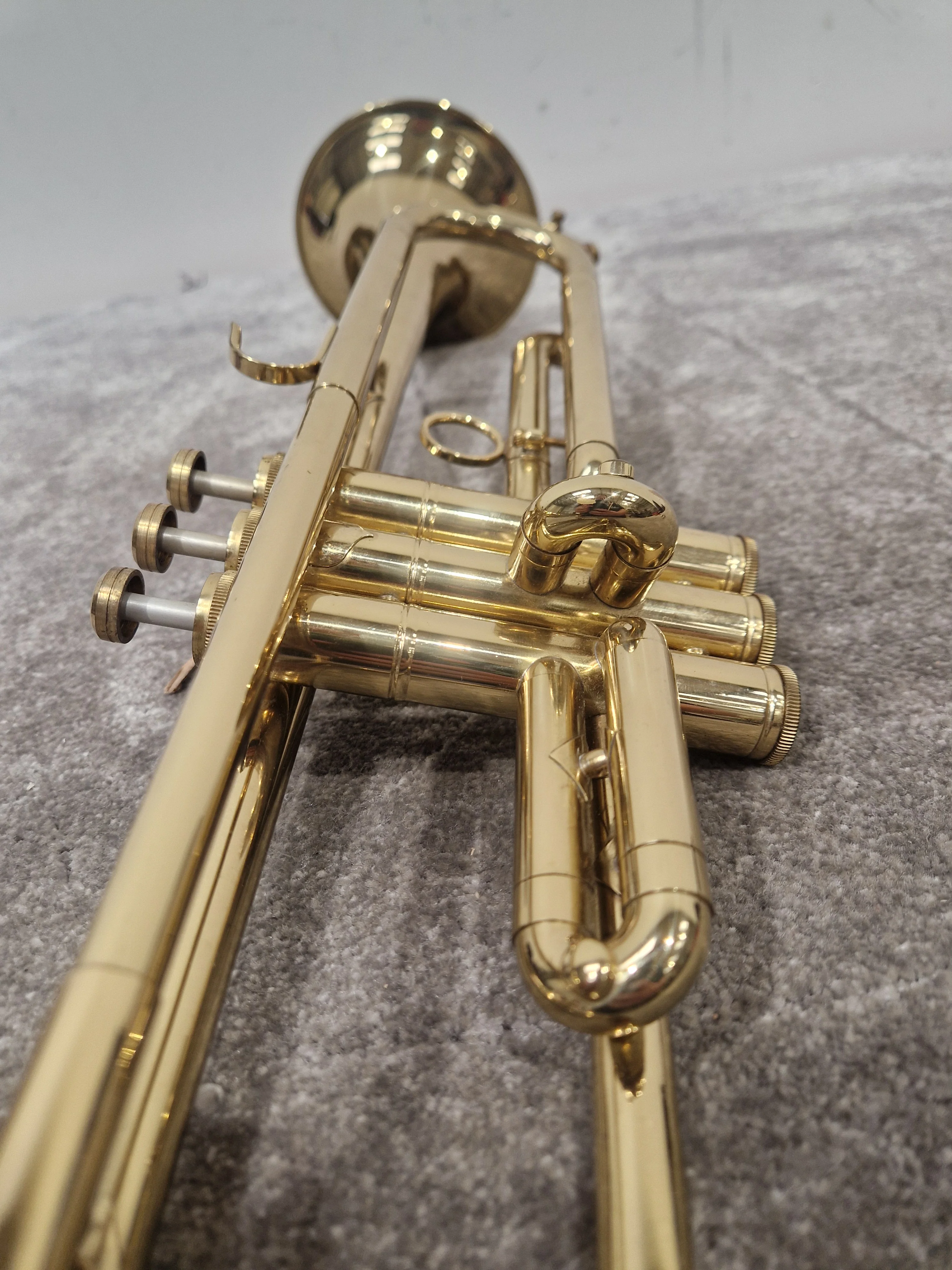 Amati Kraslice ATR 201 Trumpet - Bb Key, Gold Lacquer - Excellent w/ Hard Case - Image 10