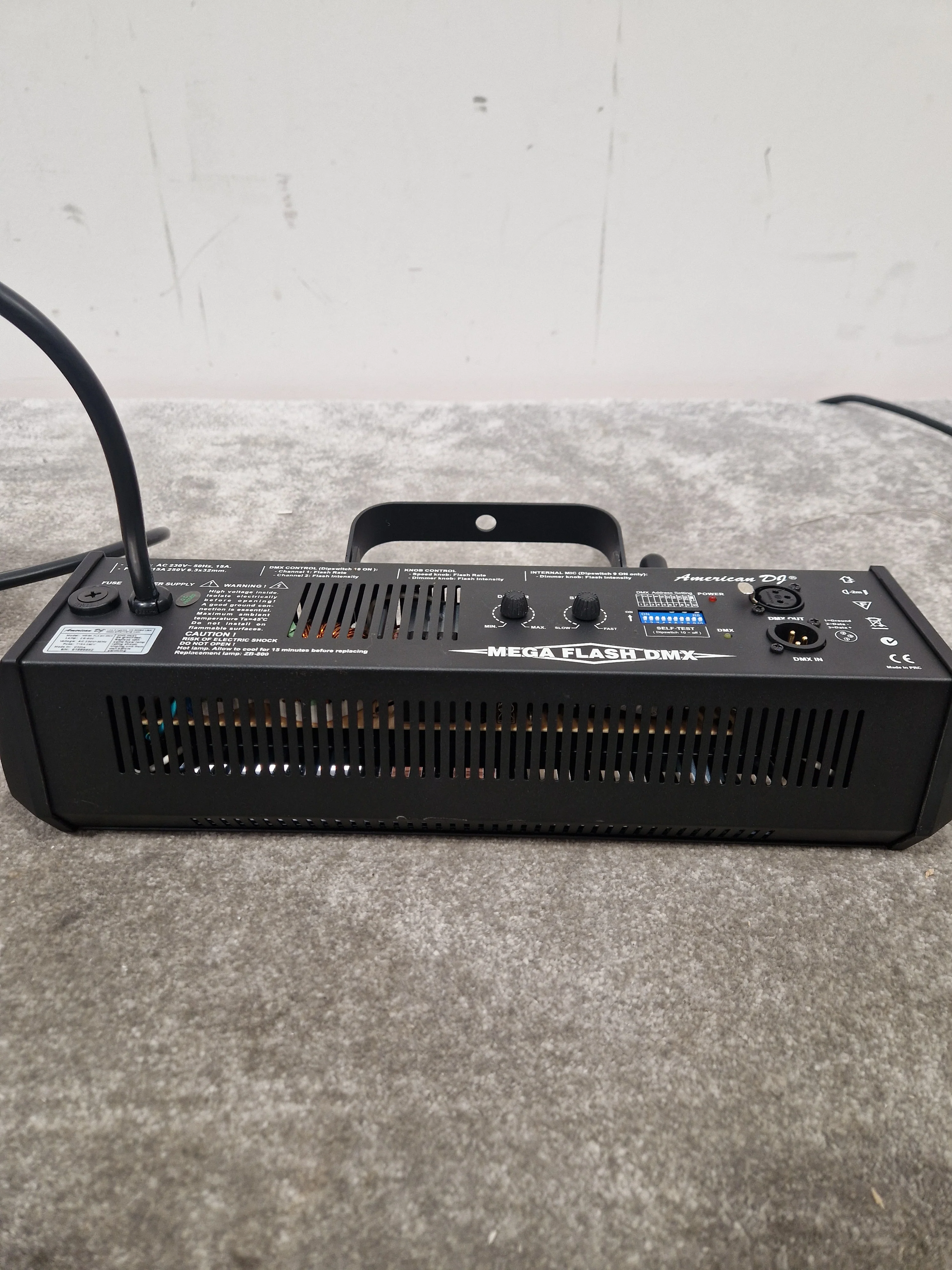 American DF Mega Flash Dmx Lighting Effect - DMX Control, High Intensity - Excellent w/ Original Box & Manuals - Image 4