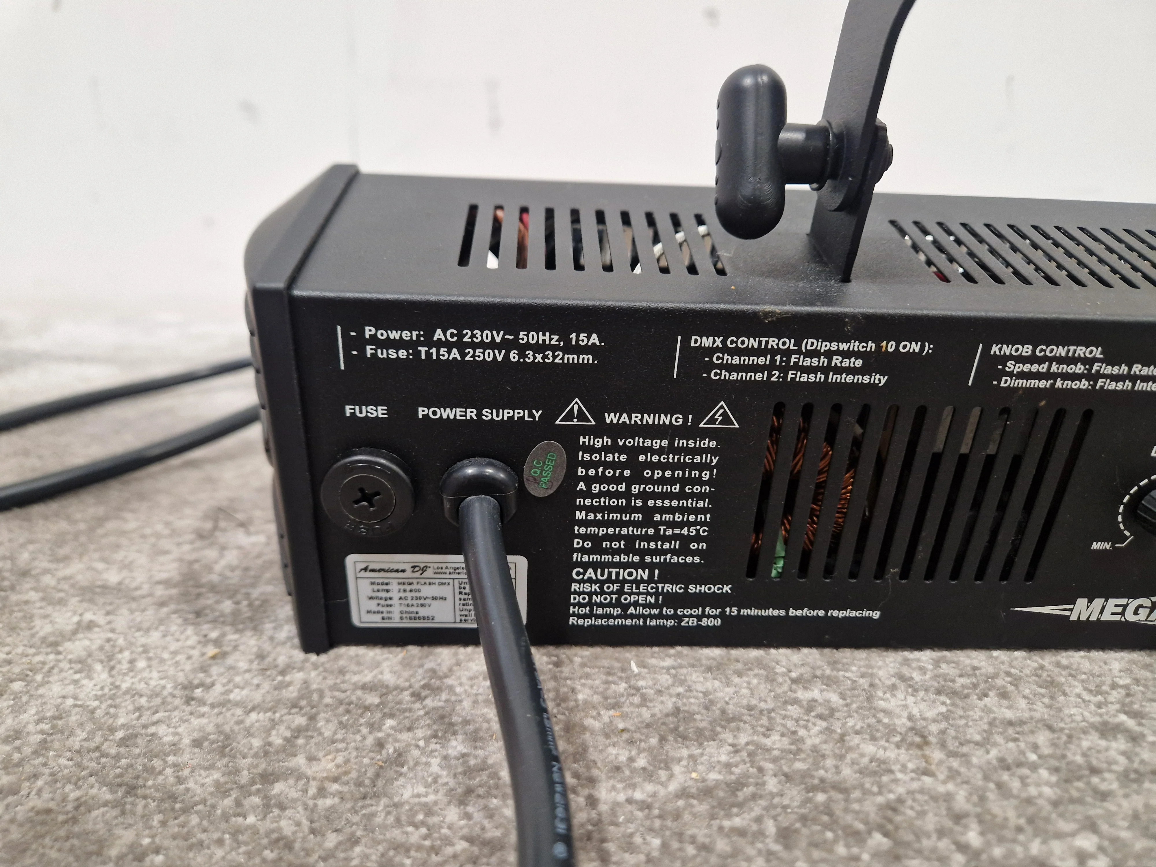 American DF Mega Flash Dmx Lighting Effect - DMX Control, High Intensity - Excellent w/ Original Box & Manuals - Image 9