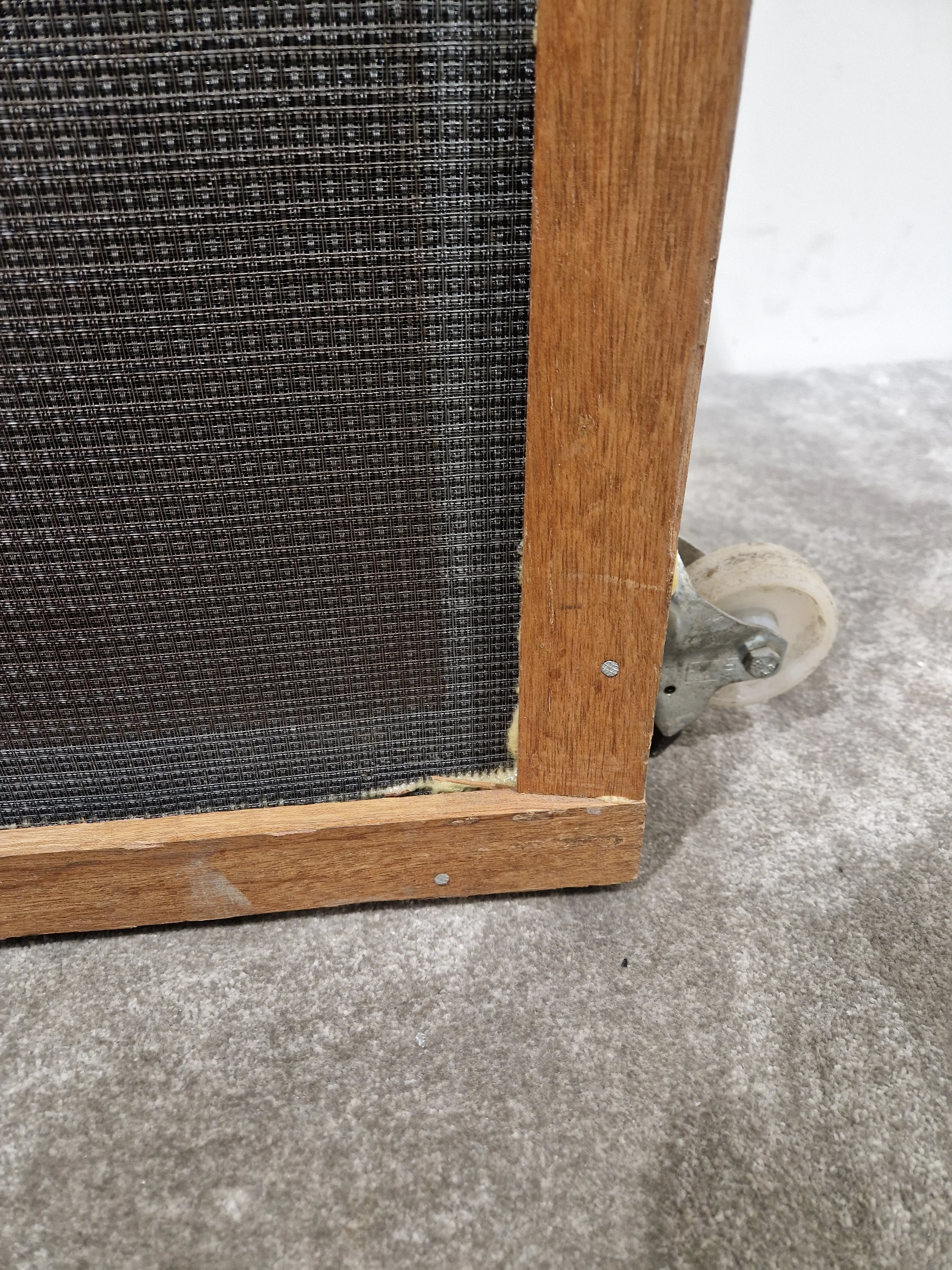 Ampeg B115E - Vintage Bass Speaker Cabinet - Modified, Wheel/On Side Cab - Fair - Image 19