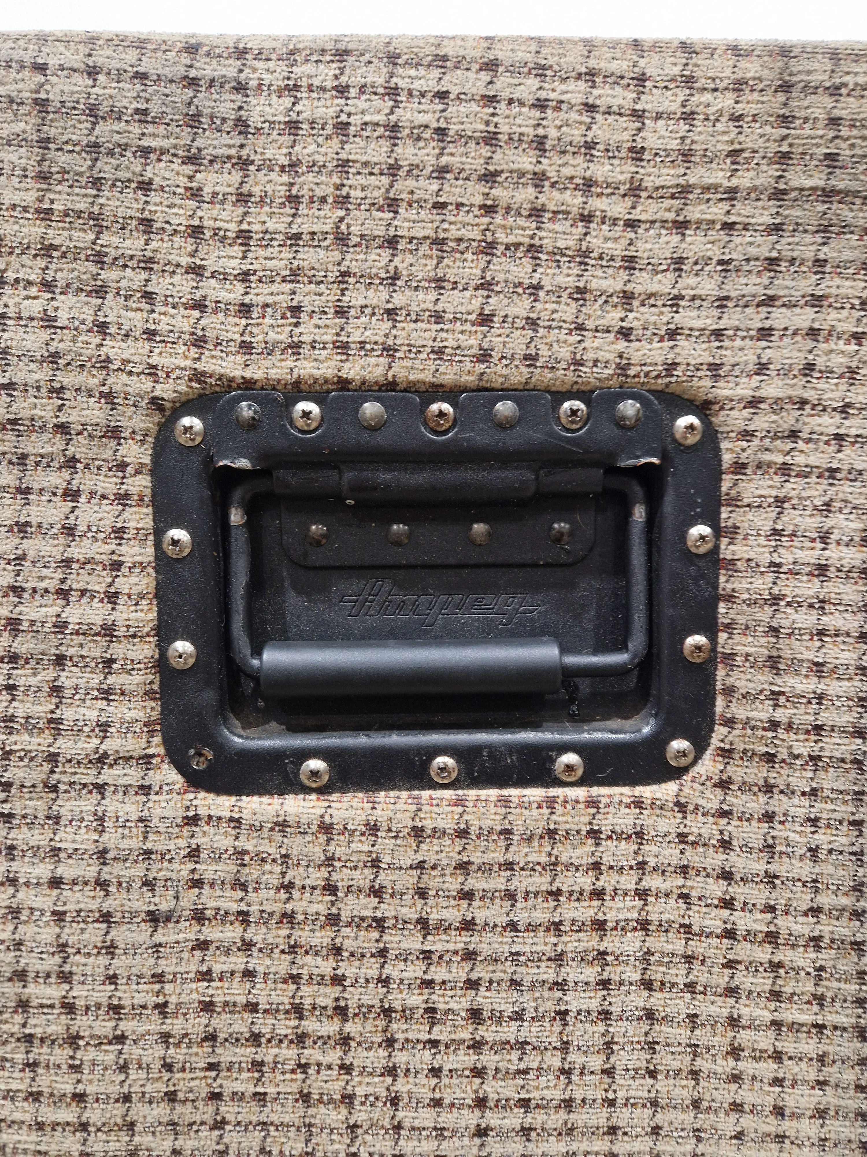 Ampeg B115E - Vintage Bass Speaker Cabinet - Modified, Wheel/On Side Cab - Fair - Image 24