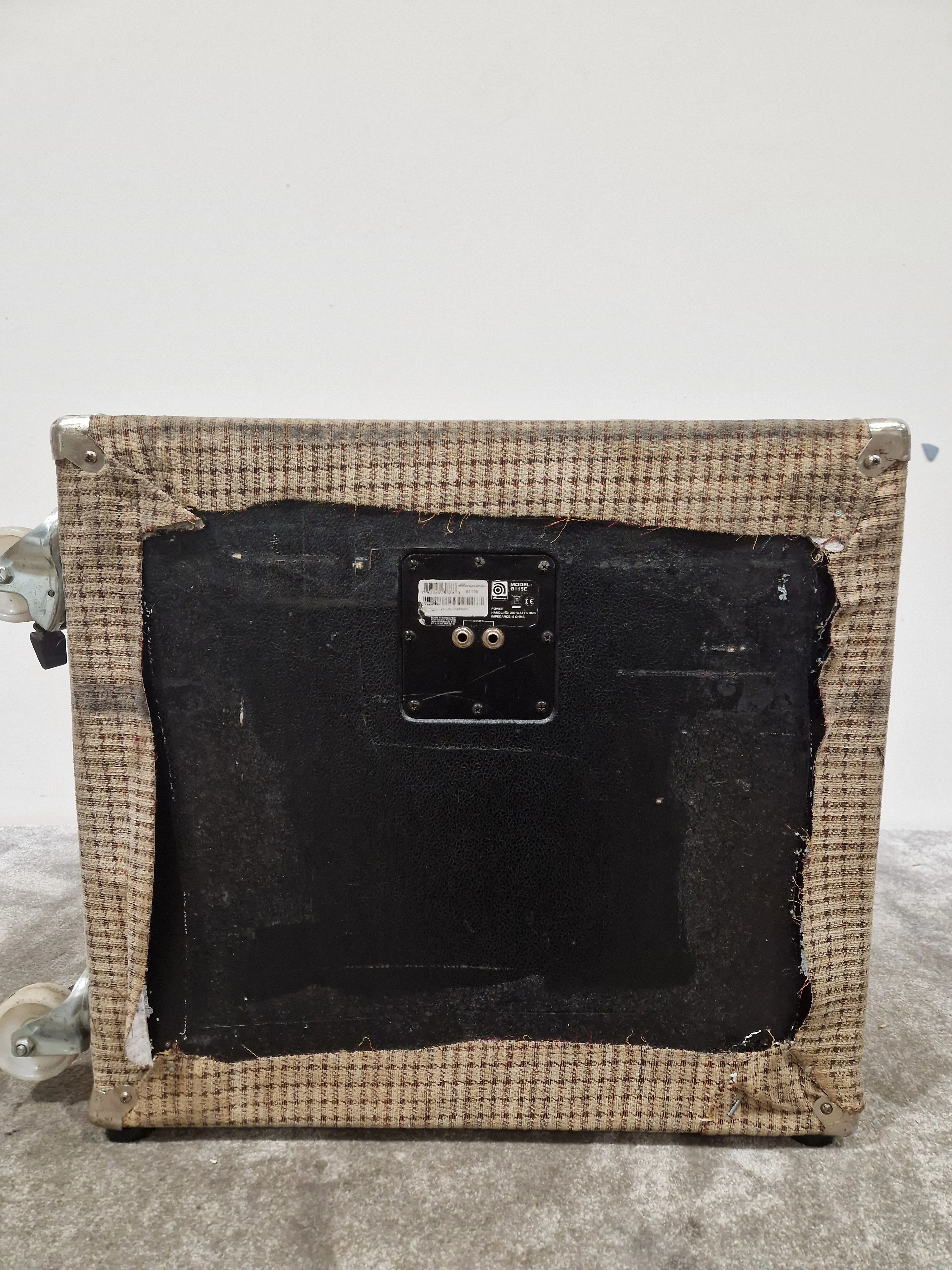 Ampeg B115E - Vintage Bass Speaker Cabinet - Modified, Wheel/On Side Cab - Fair - Image 9