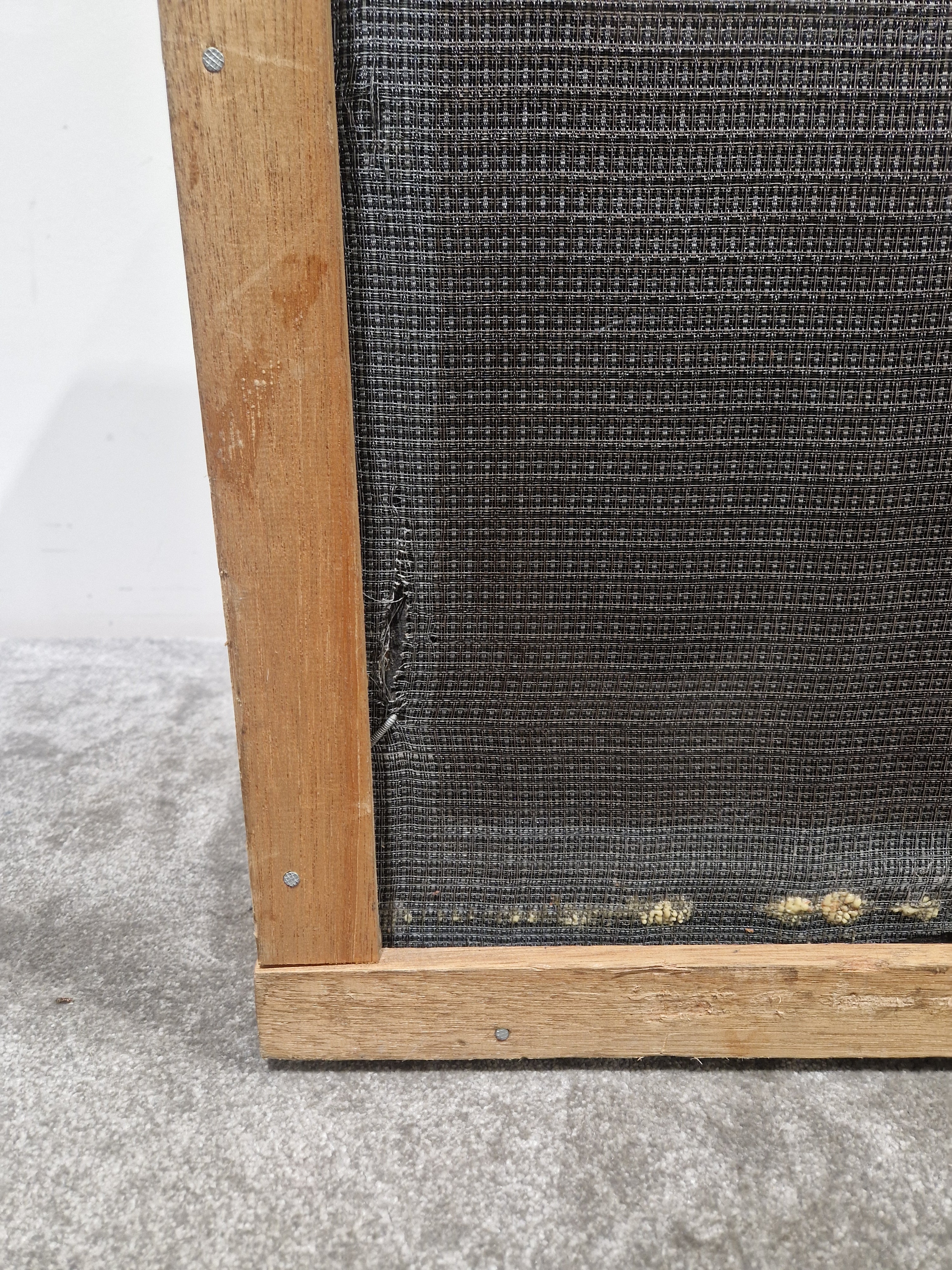 Ampeg B410HE - Modified With Fabric Layer Round Sides - Bass Cabinet - Good - Image 11