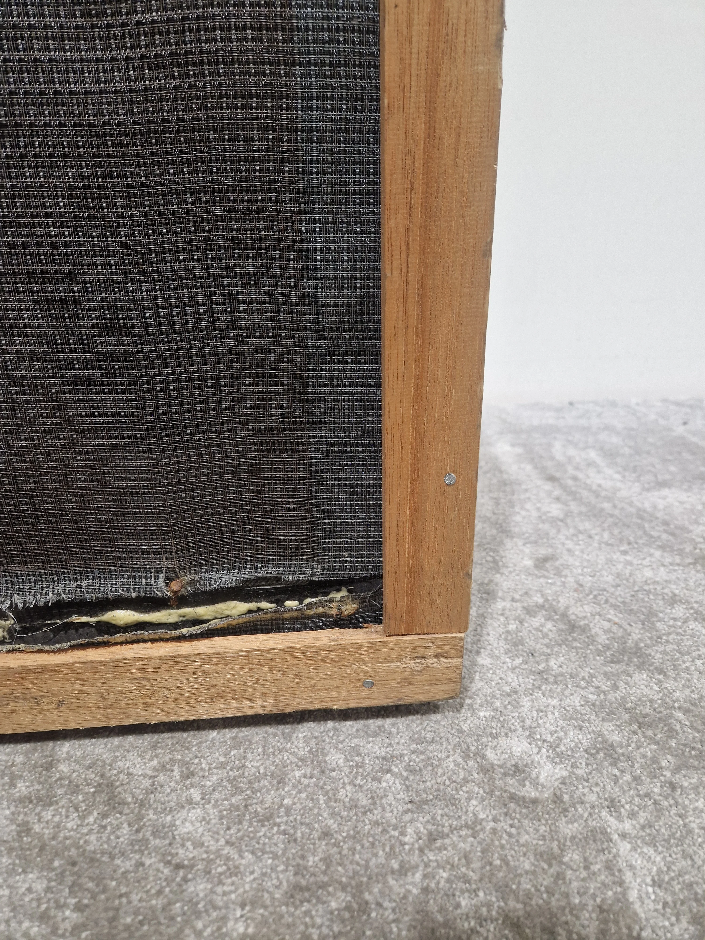 Ampeg B410HE - Modified With Fabric Layer Round Sides - Bass Cabinet - Good - Image 13