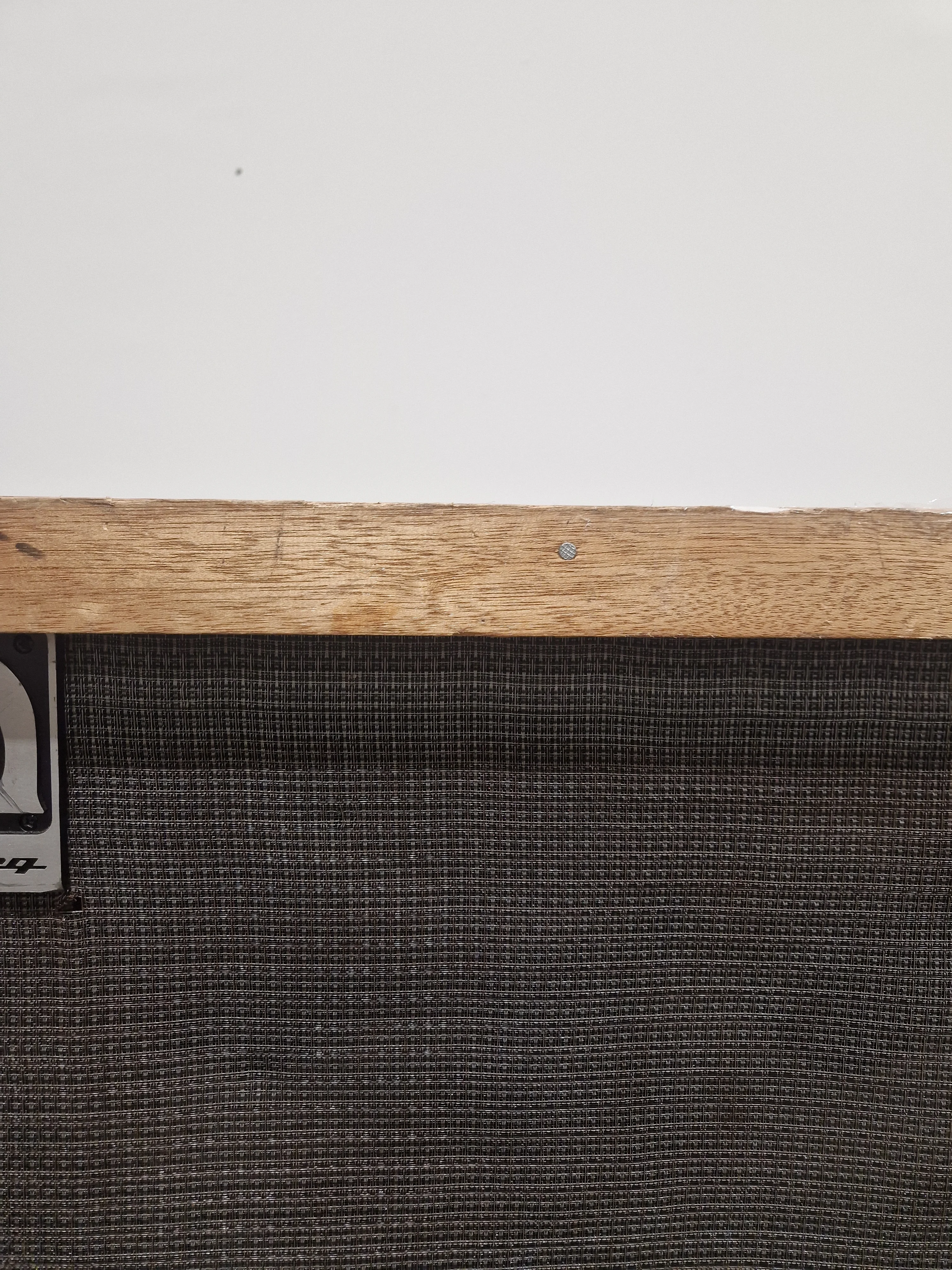 Ampeg B410HE - Modified With Fabric Layer Round Sides - Bass Cabinet - Good - Image 14