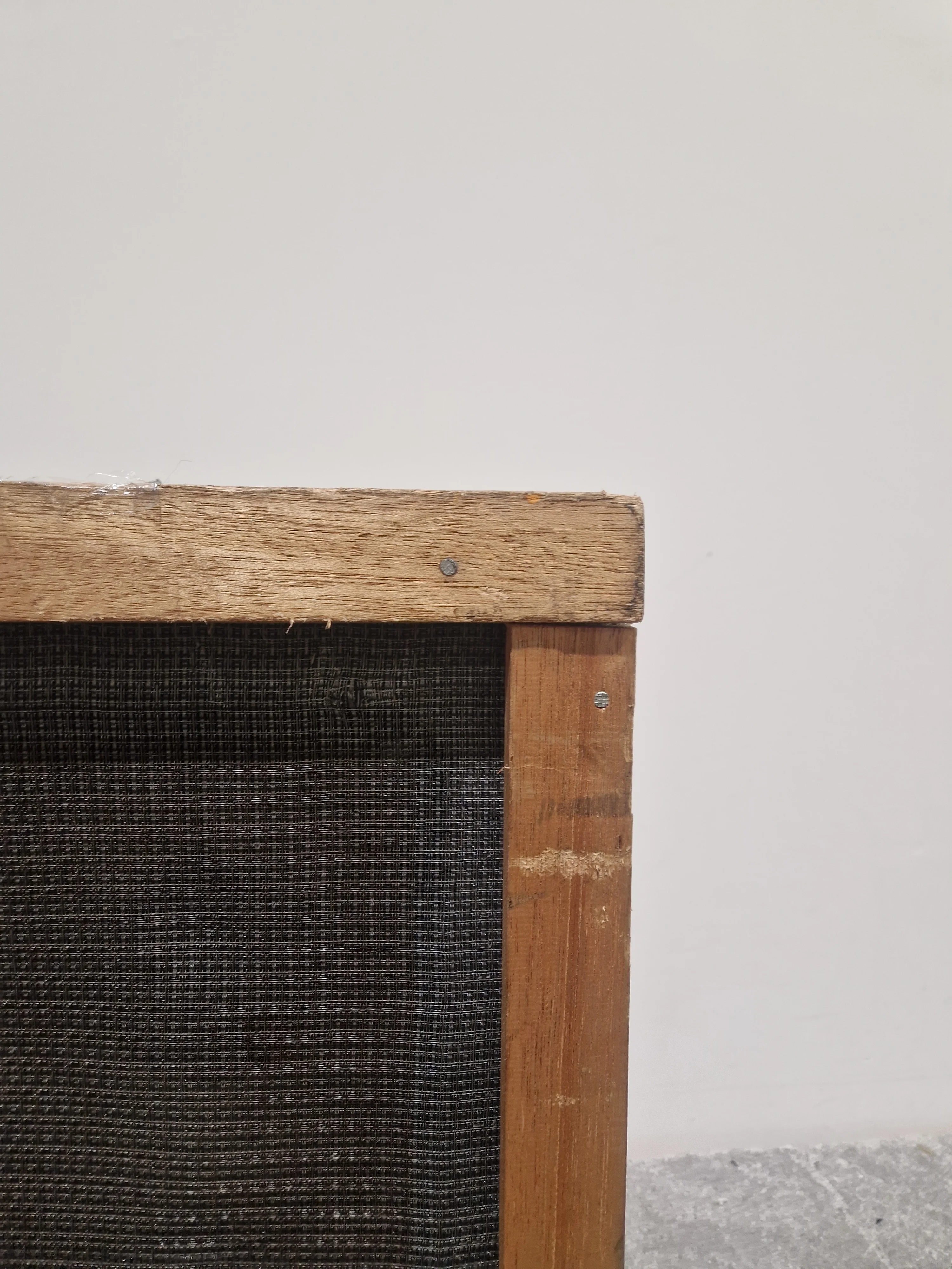 Ampeg B410HE - Modified With Fabric Layer Round Sides - Bass Cabinet - Good - Image 2